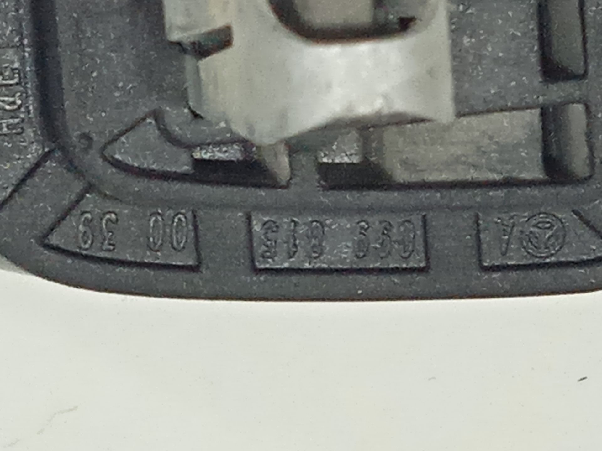 Asidero techo delantero derecho mercedes-benz eqv -clase (447) 