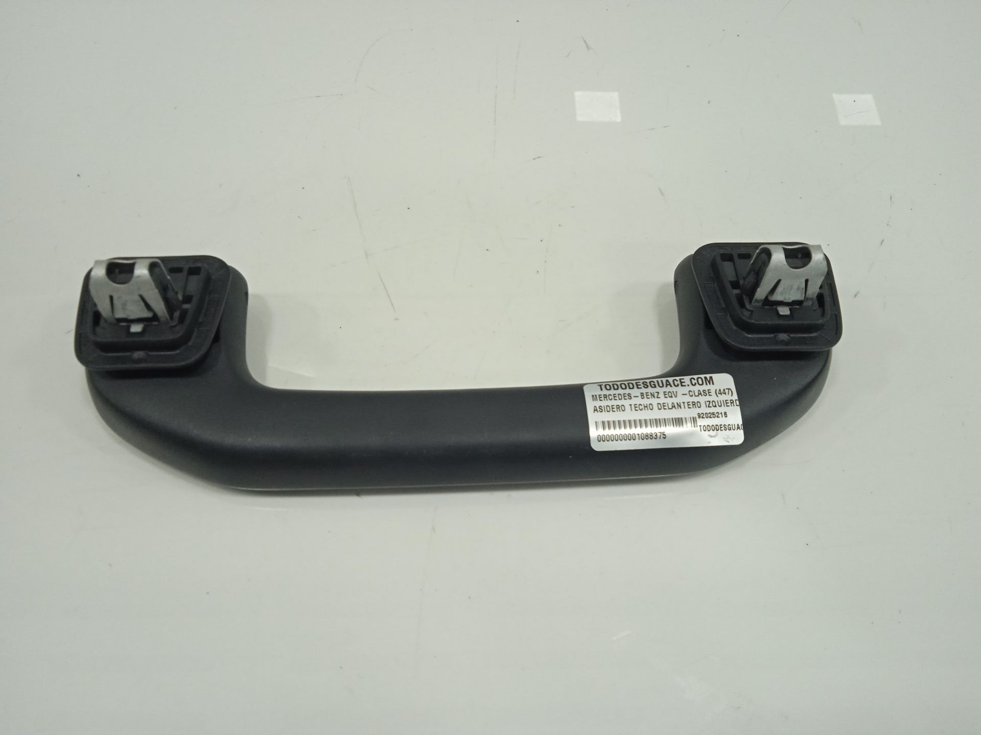 Asidero techo delantero izquierdo mercedes-benz eqv -clase (447) 