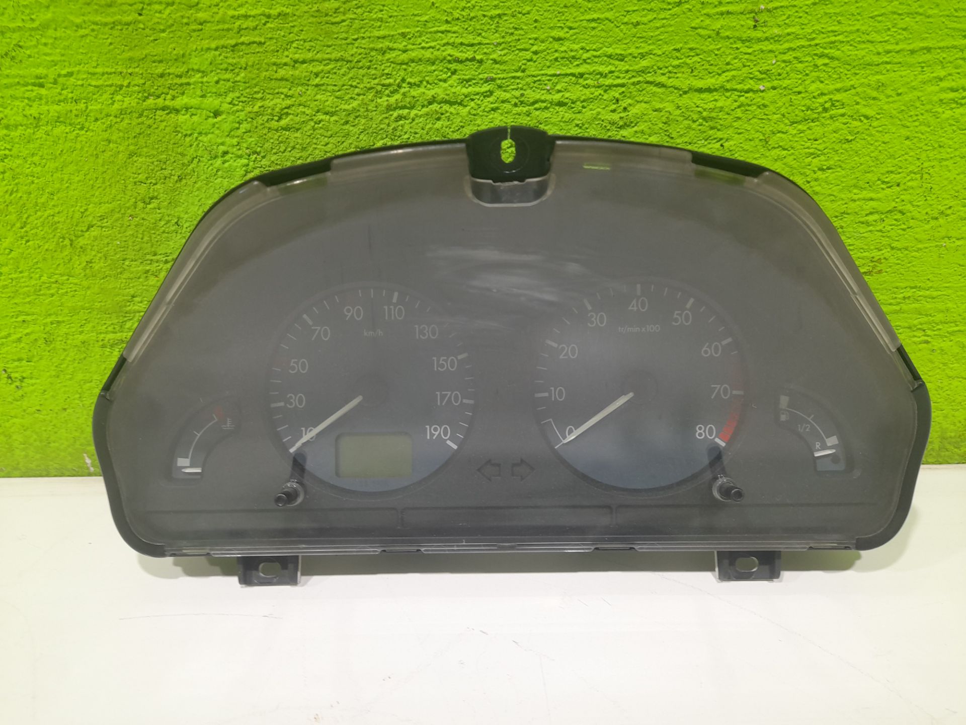 Cuadro instrumentos citroen saxo 1.1 sx
