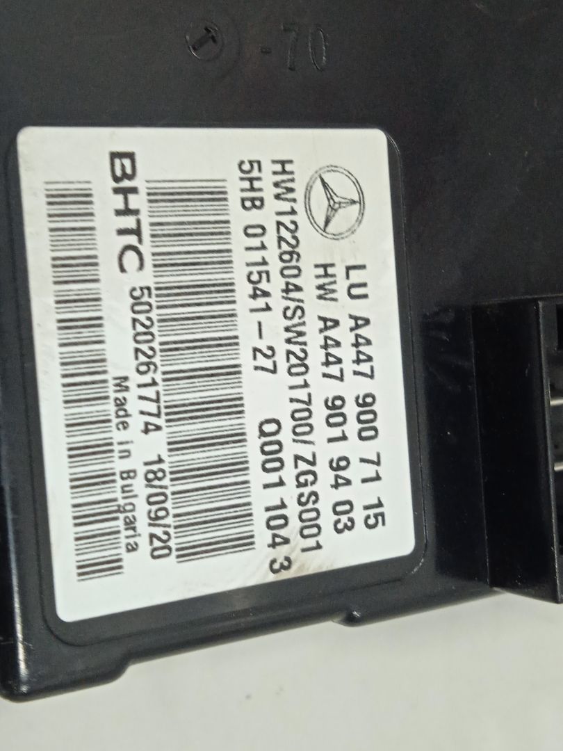 Modulo electronico mercedes-benz eqv -clase (447) 