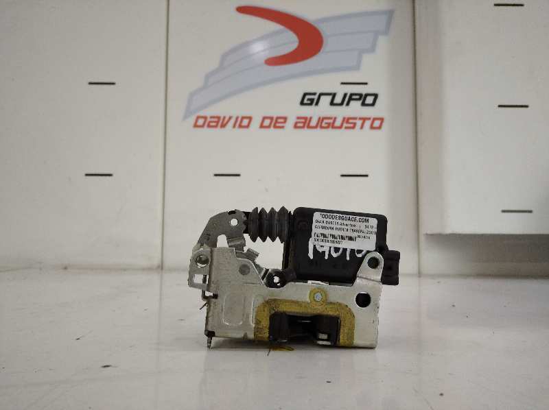 Cerradura puerta trasera izquierda dacia duster i adventure