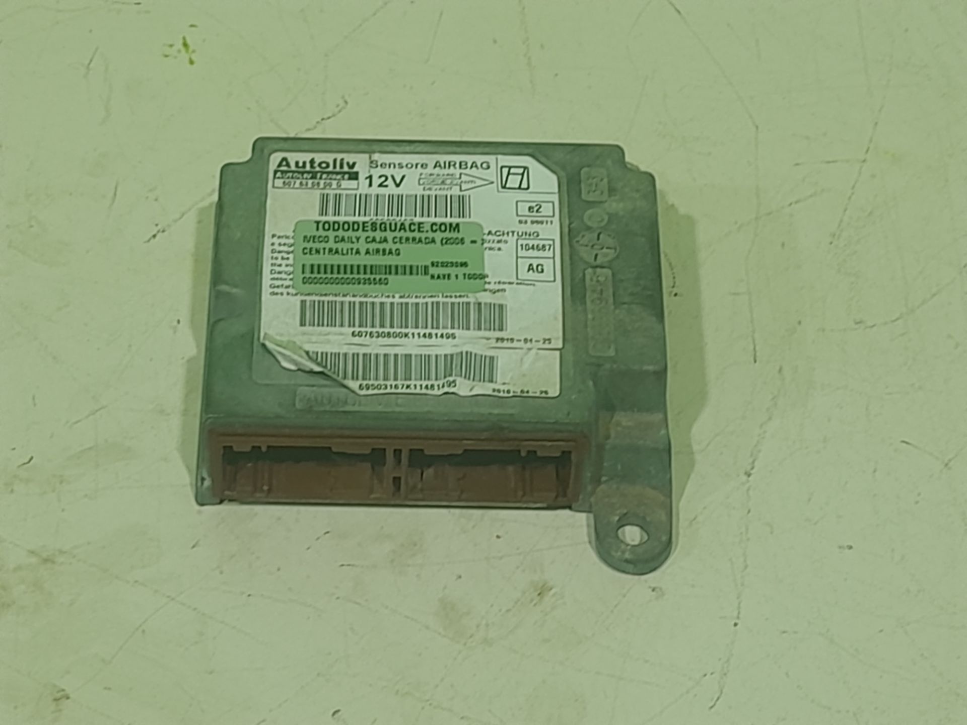 Centralita airbag caja cerrada 35c... batalla 30