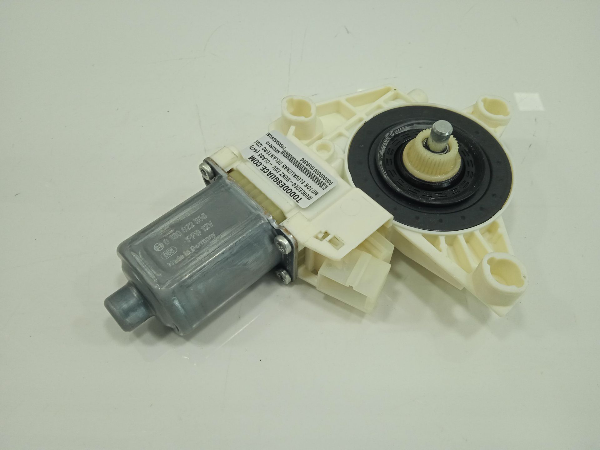 Motor elevalunas delantero izquierdo mercedes-benz eqv -clase (447) 