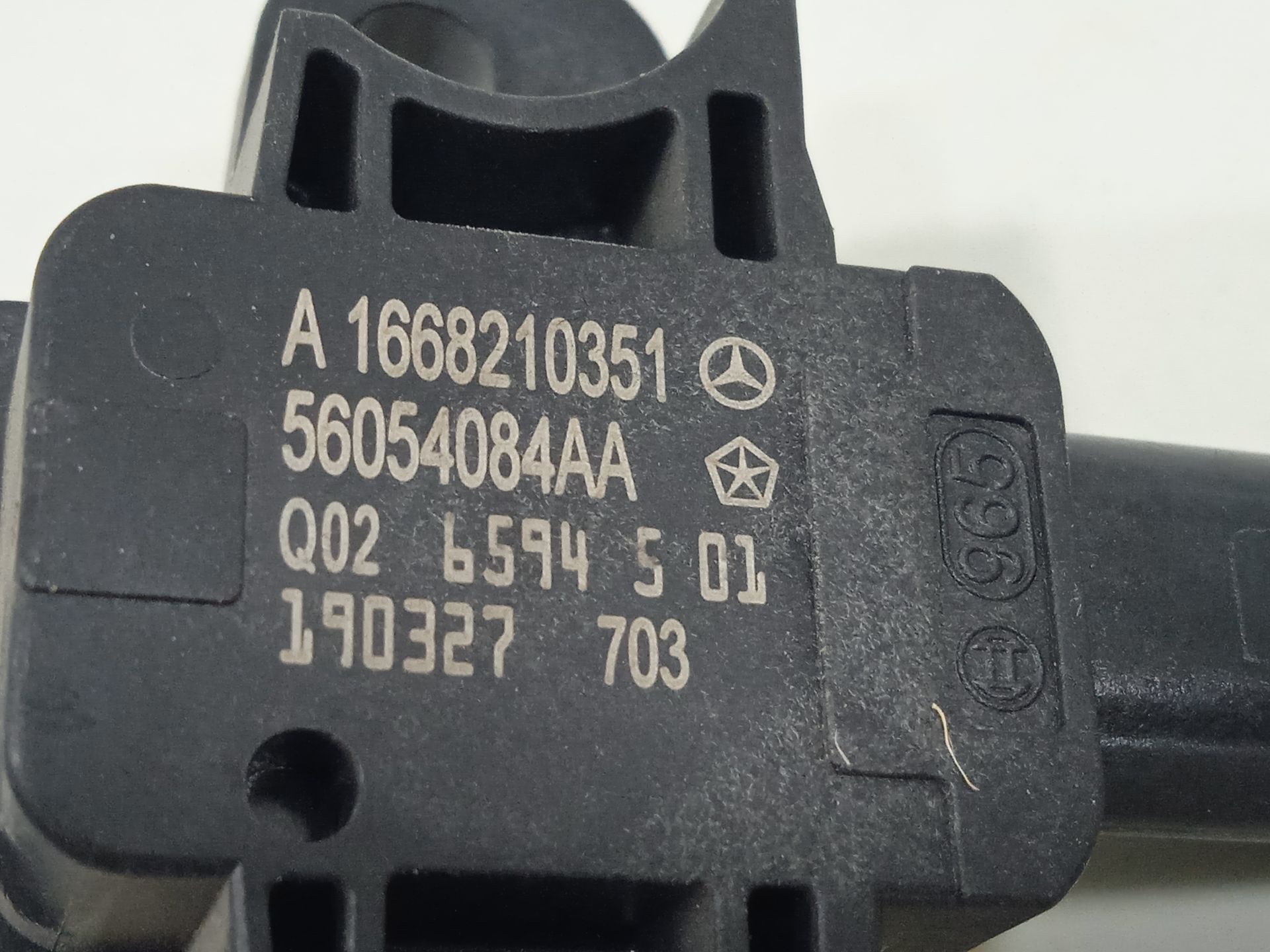 Sensor de impacto mercedes-benz eqv -clase (447) 