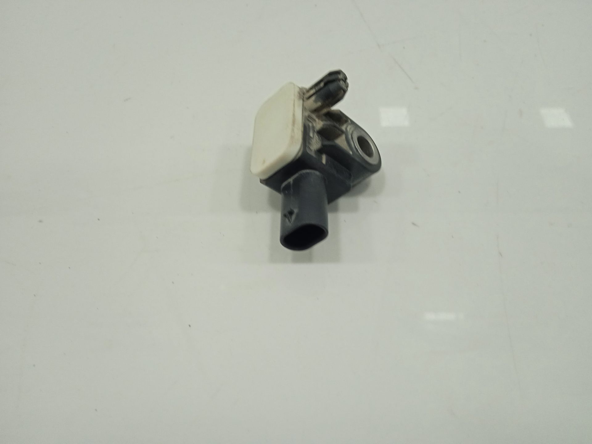 Sensor de impacto mercedes-benz eqv -clase (447) 