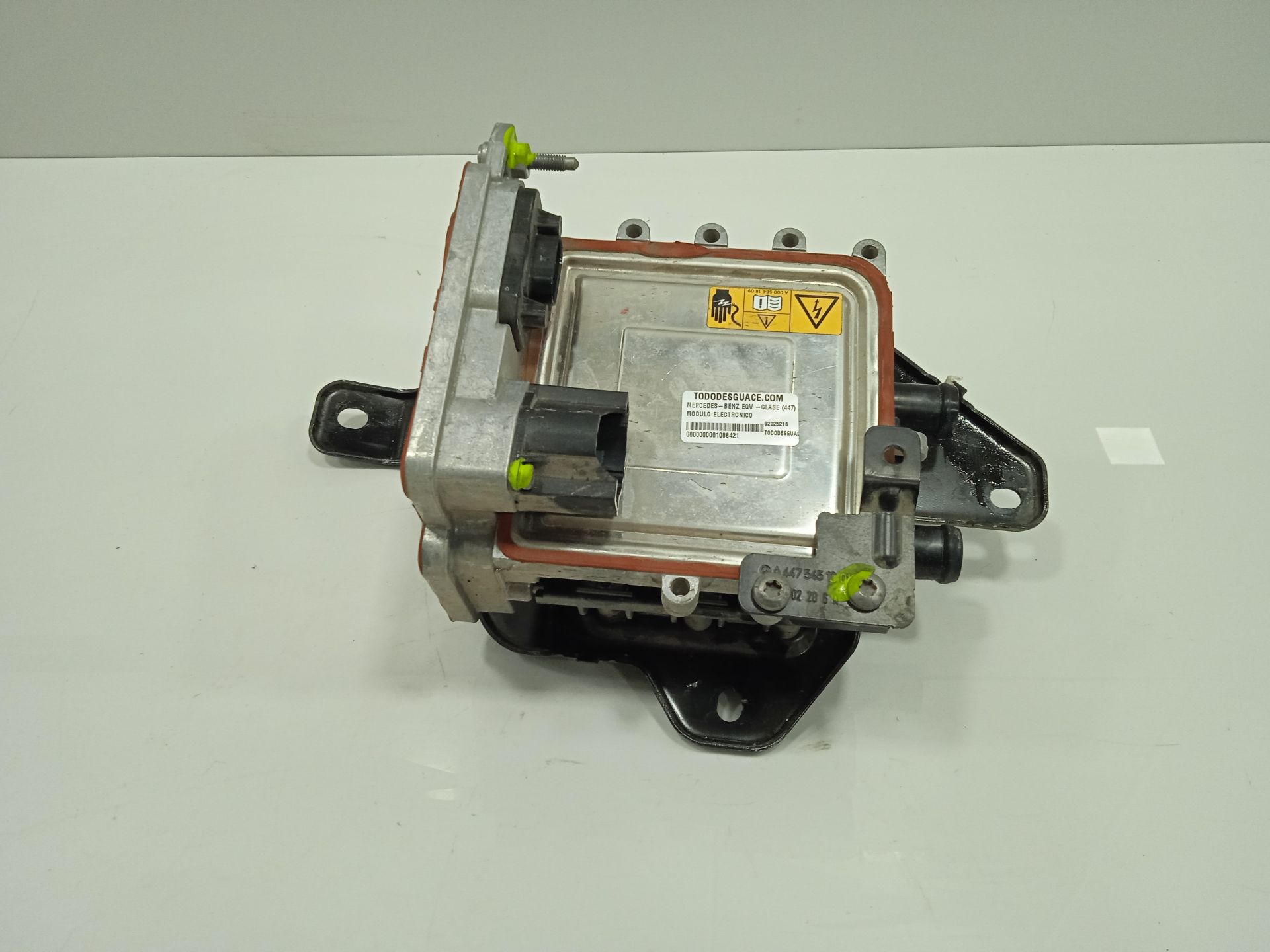 Modulo electronico mercedes-benz eqv -clase (447) 