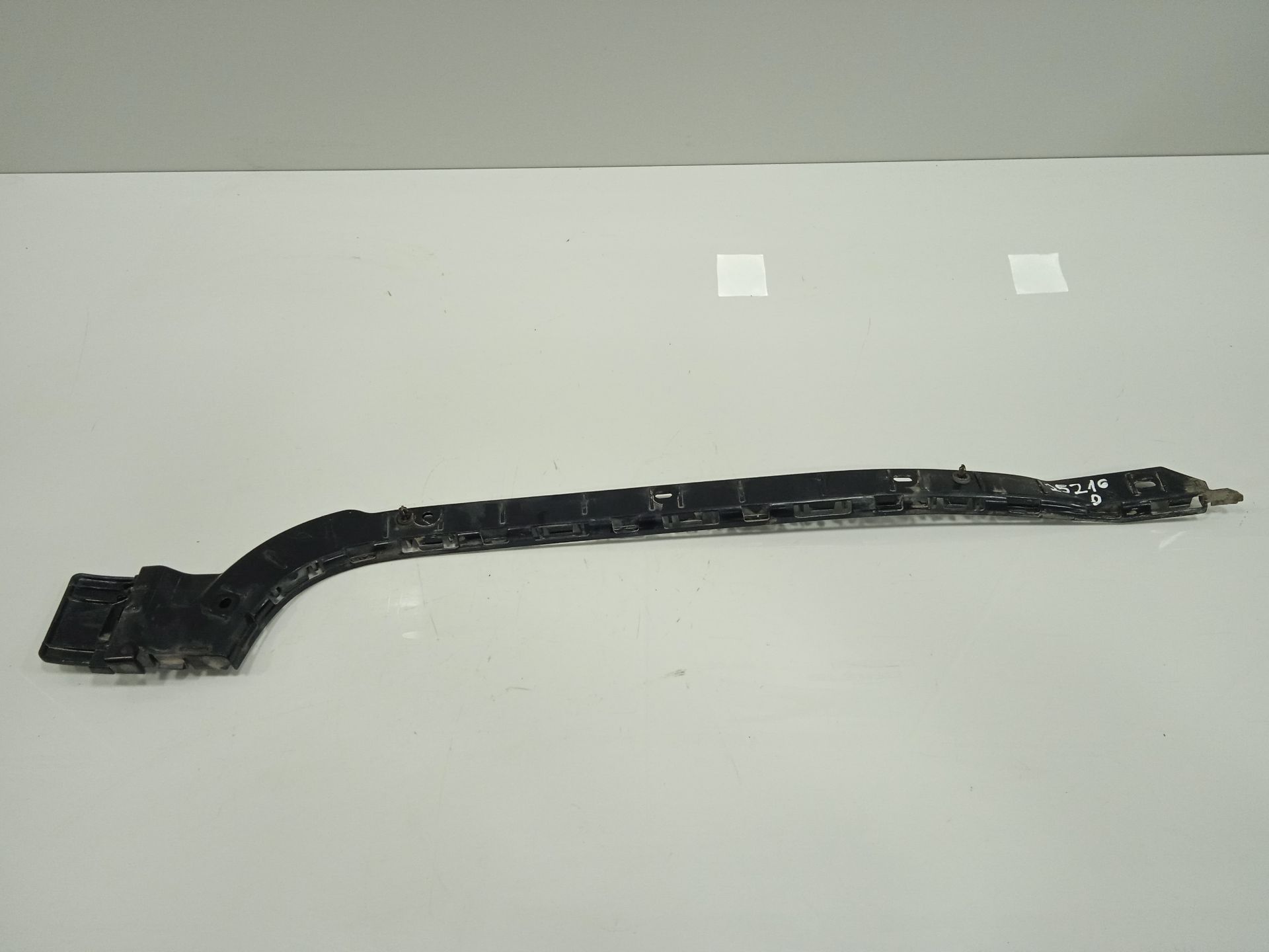 Soporte paragolpes trasero mercedes-benz eqv -clase (447) 