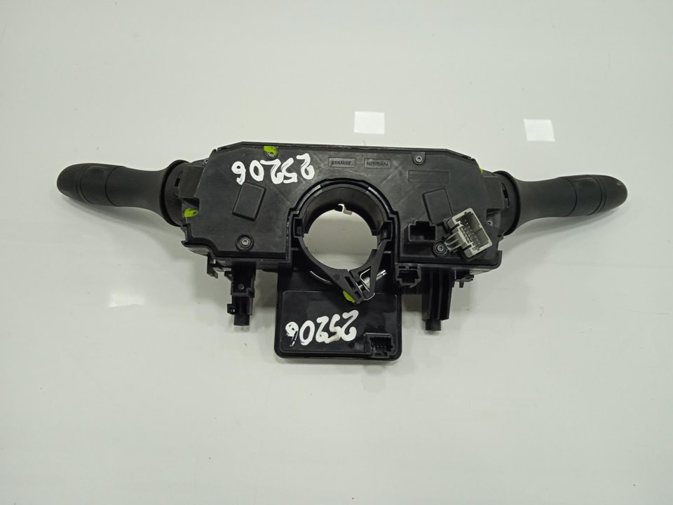 No identificado nissan micra (k14) acenta