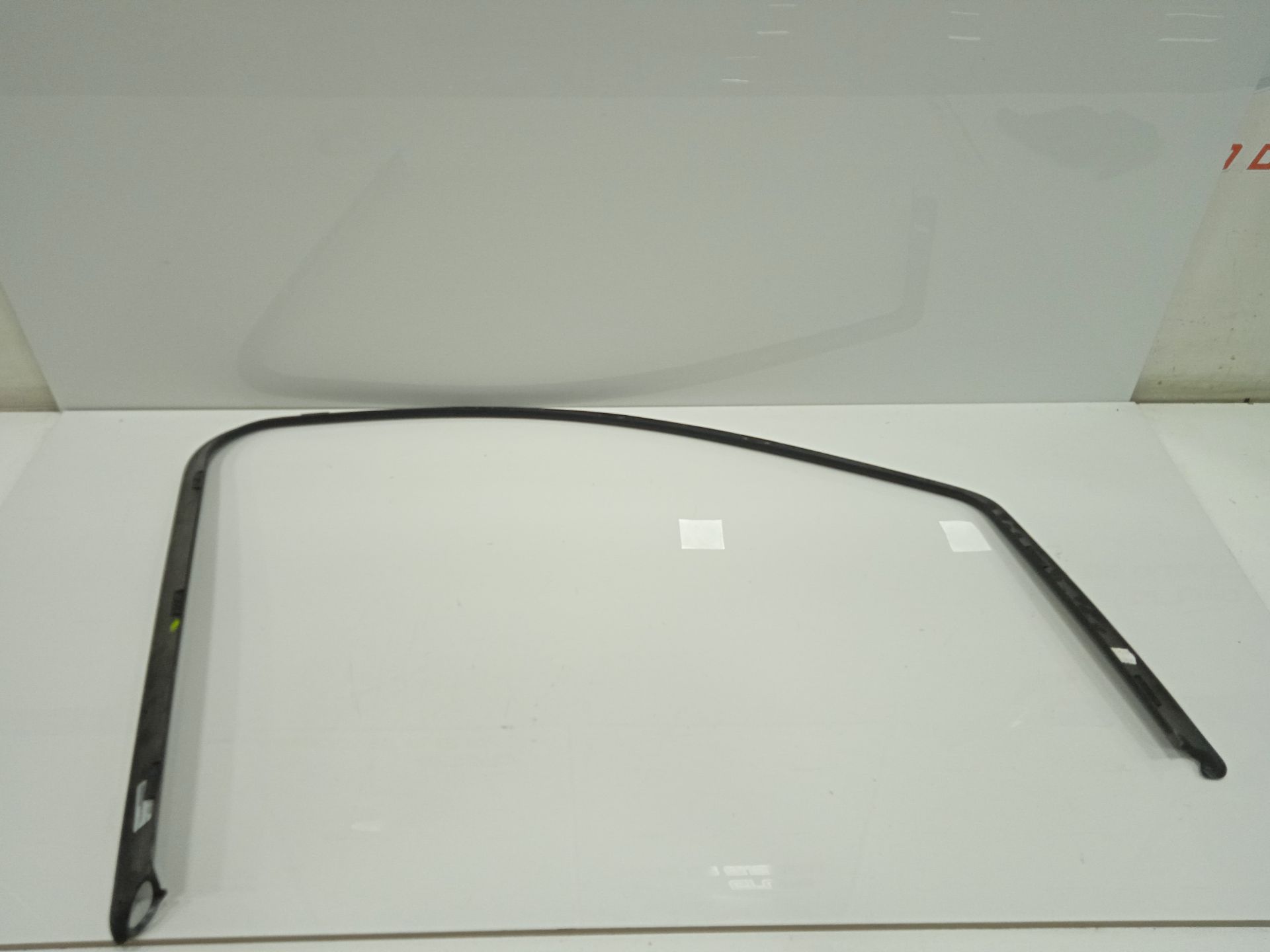 Moldura mercedes-benz eqv -clase (447) 