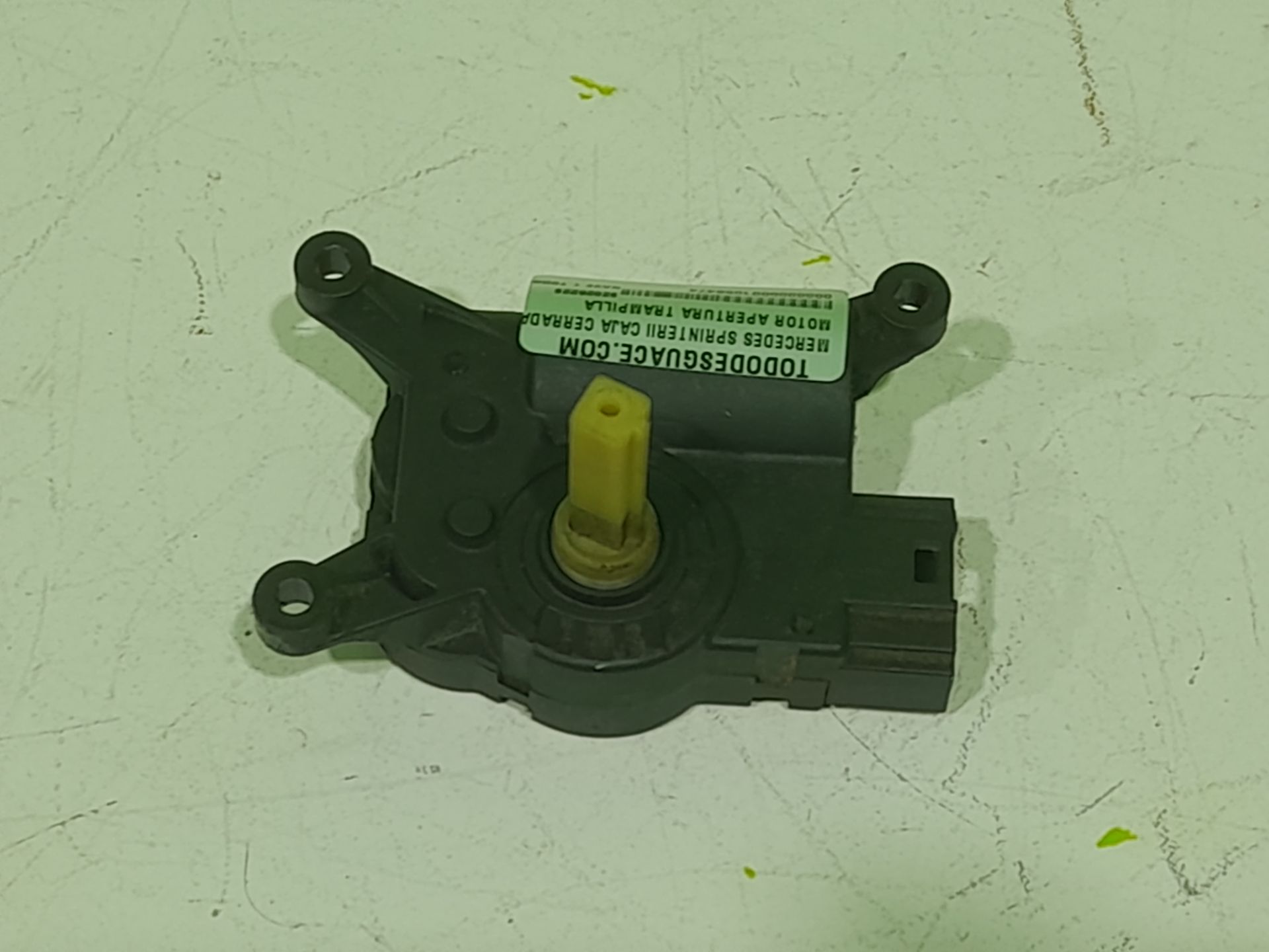 Motor apertura trampilla 210213216 cdi (906.611613)