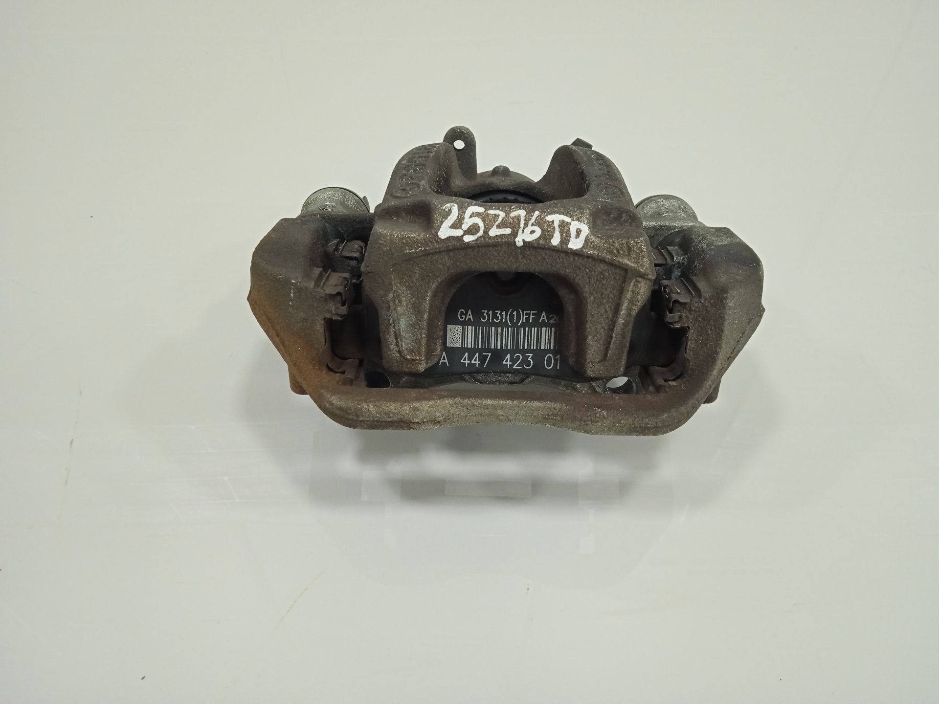 Pinza de freno trasera derecha mercedes-benz eqv -clase (447) 
