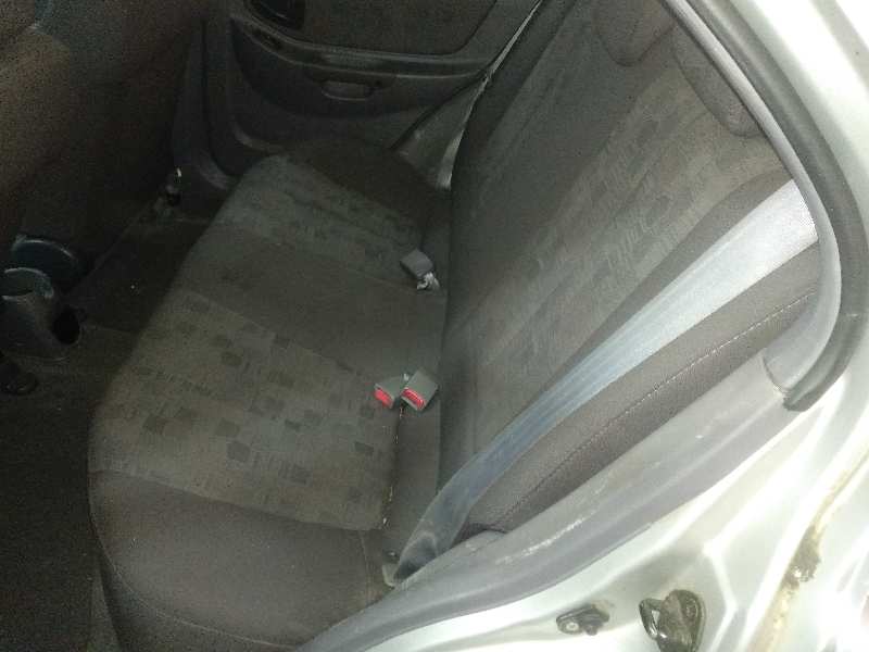  asientos traseros   hyundai accent (lc) gl 4p 1.3 cat