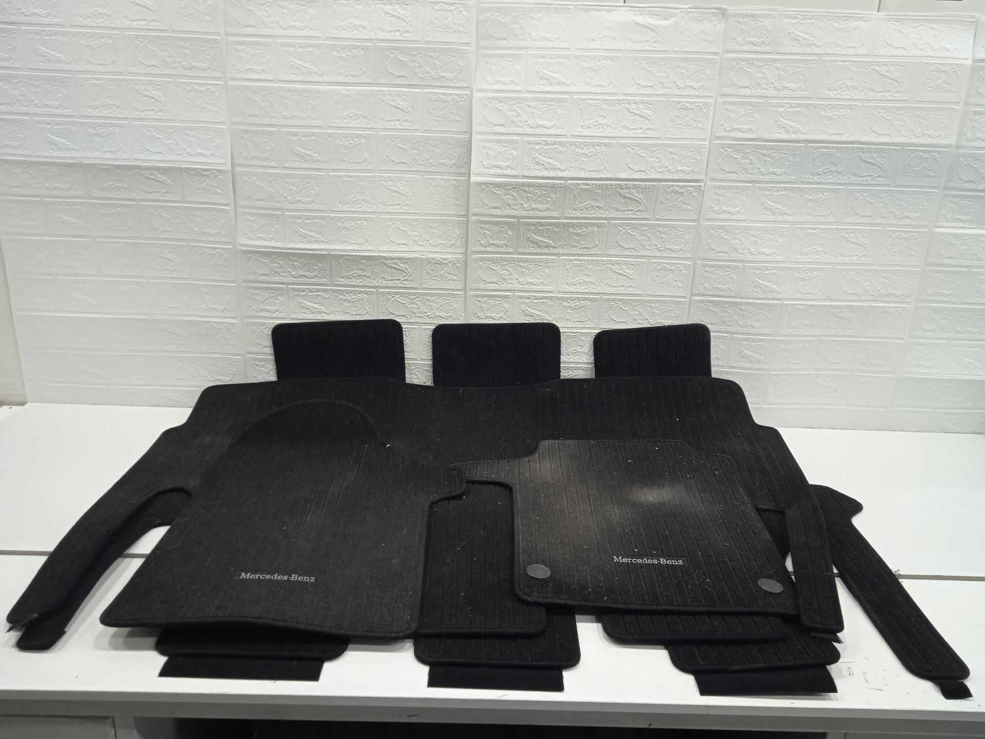 Juego alfombrillas mercedes-benz eqv -clase (447) 