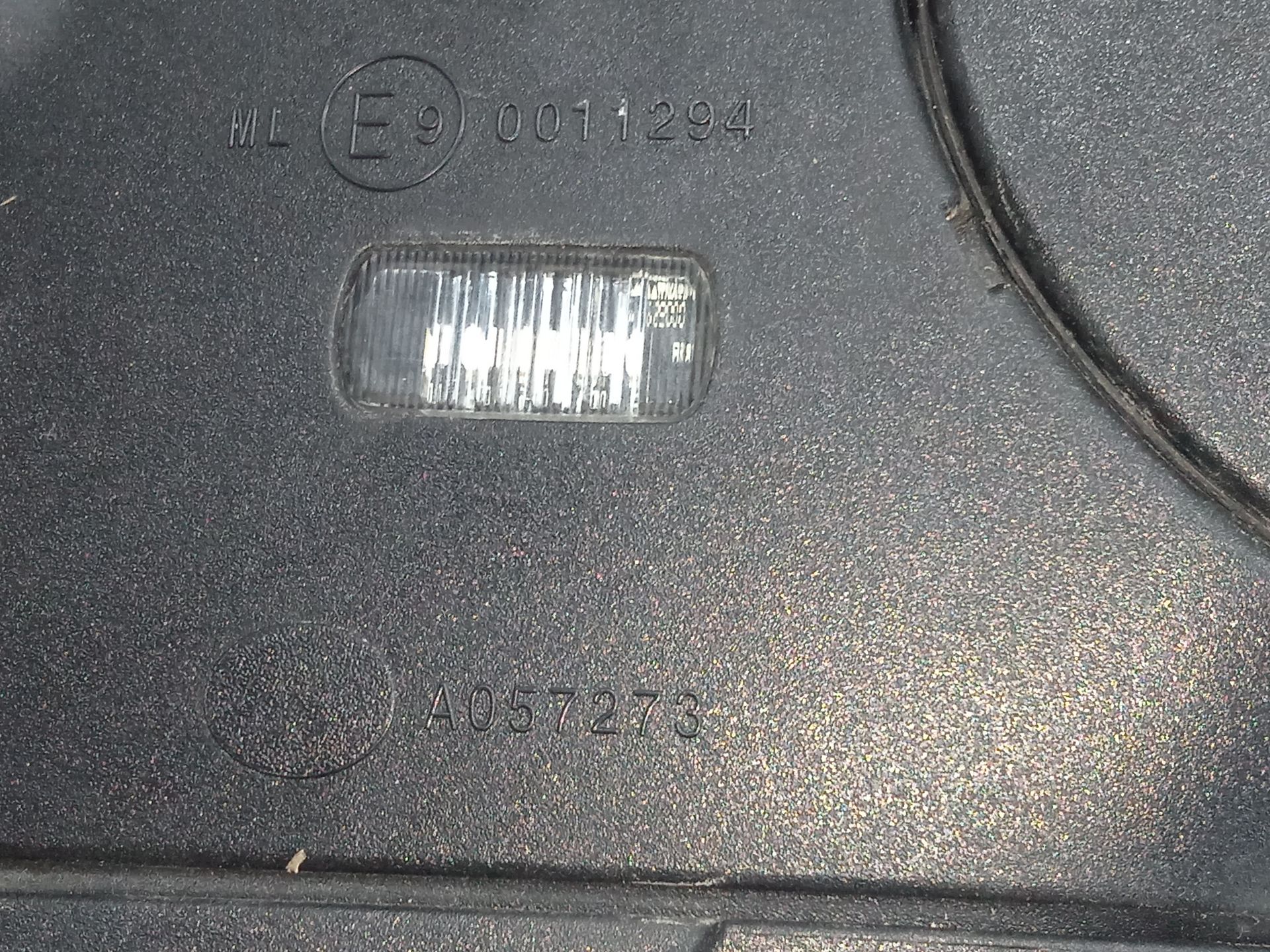 Retrovisor derecho mercedes-benz eqv -clase (447) 