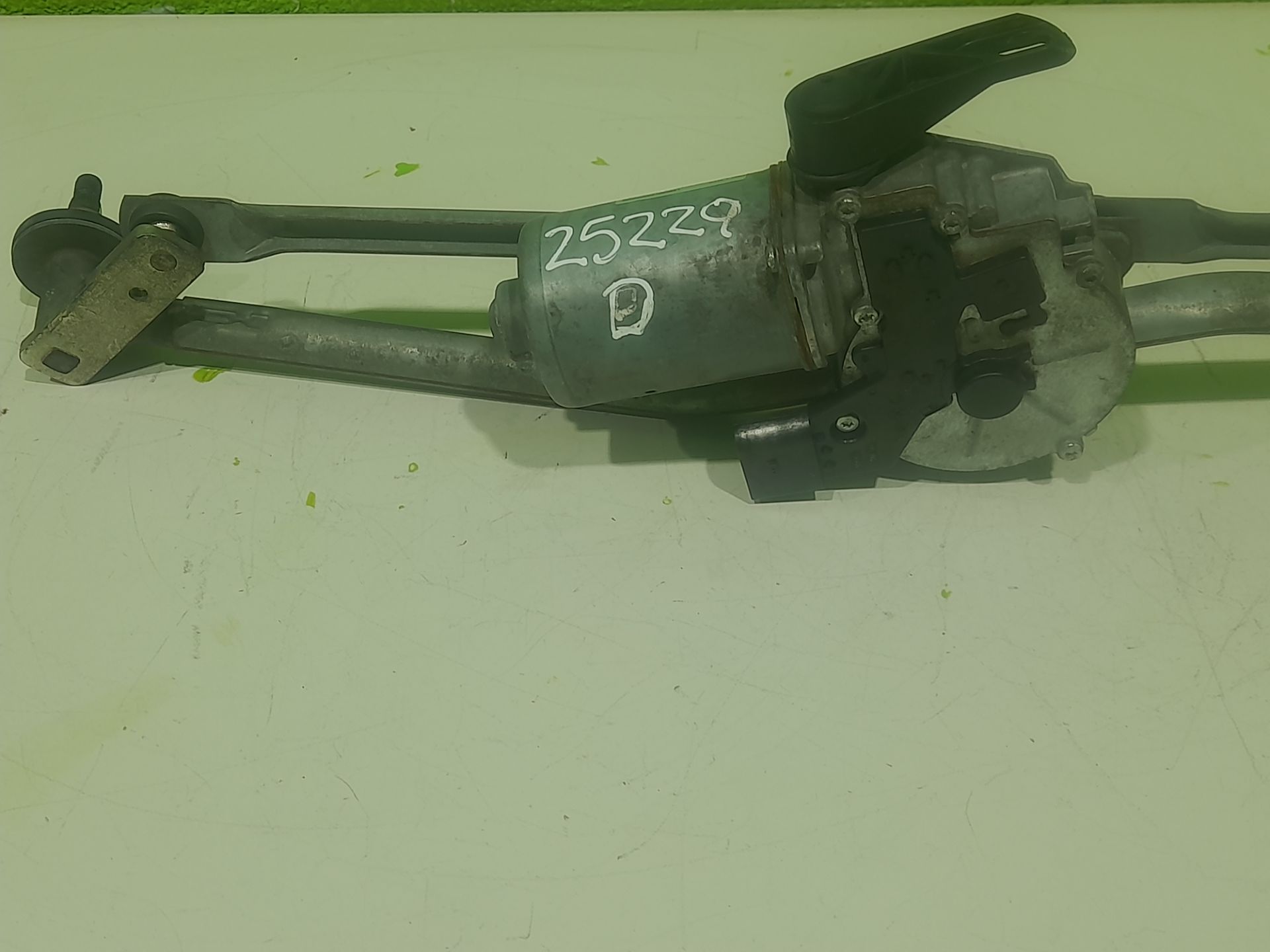 Motor limpia delantero 210213216 cdi (906.611613)