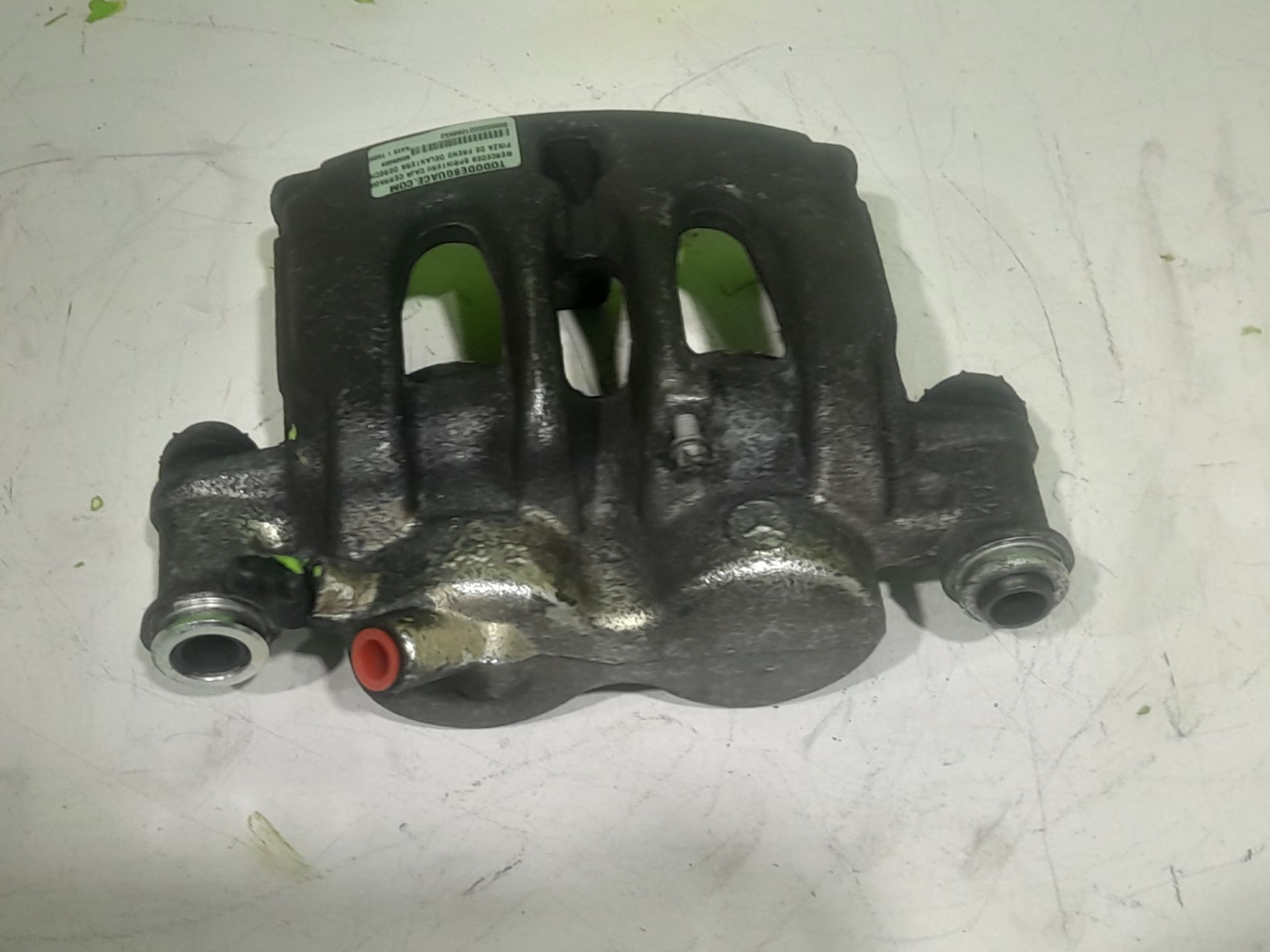 Pinza de freno delantera derecha 210213216 cdi (906.611613)