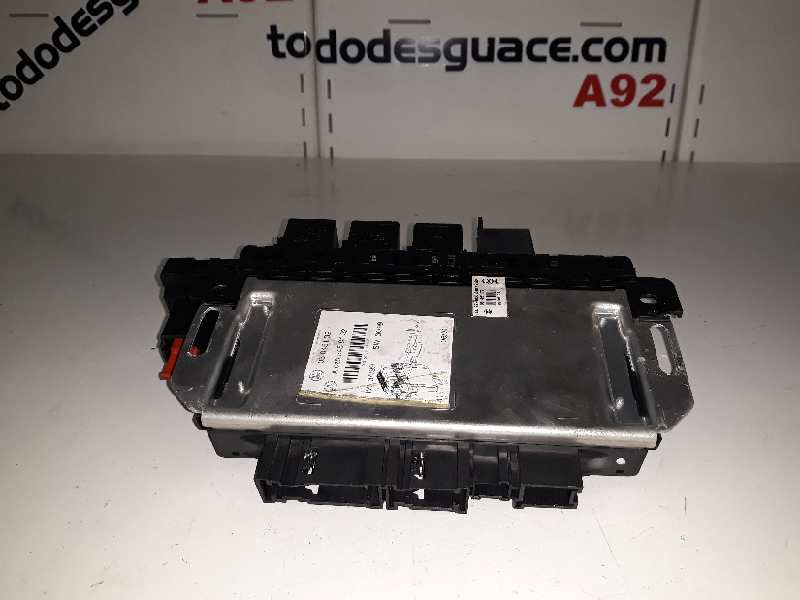 Caja reles / fusibles mercedes-benz clase s (bm 220) berlina 320 cdi (220.025)