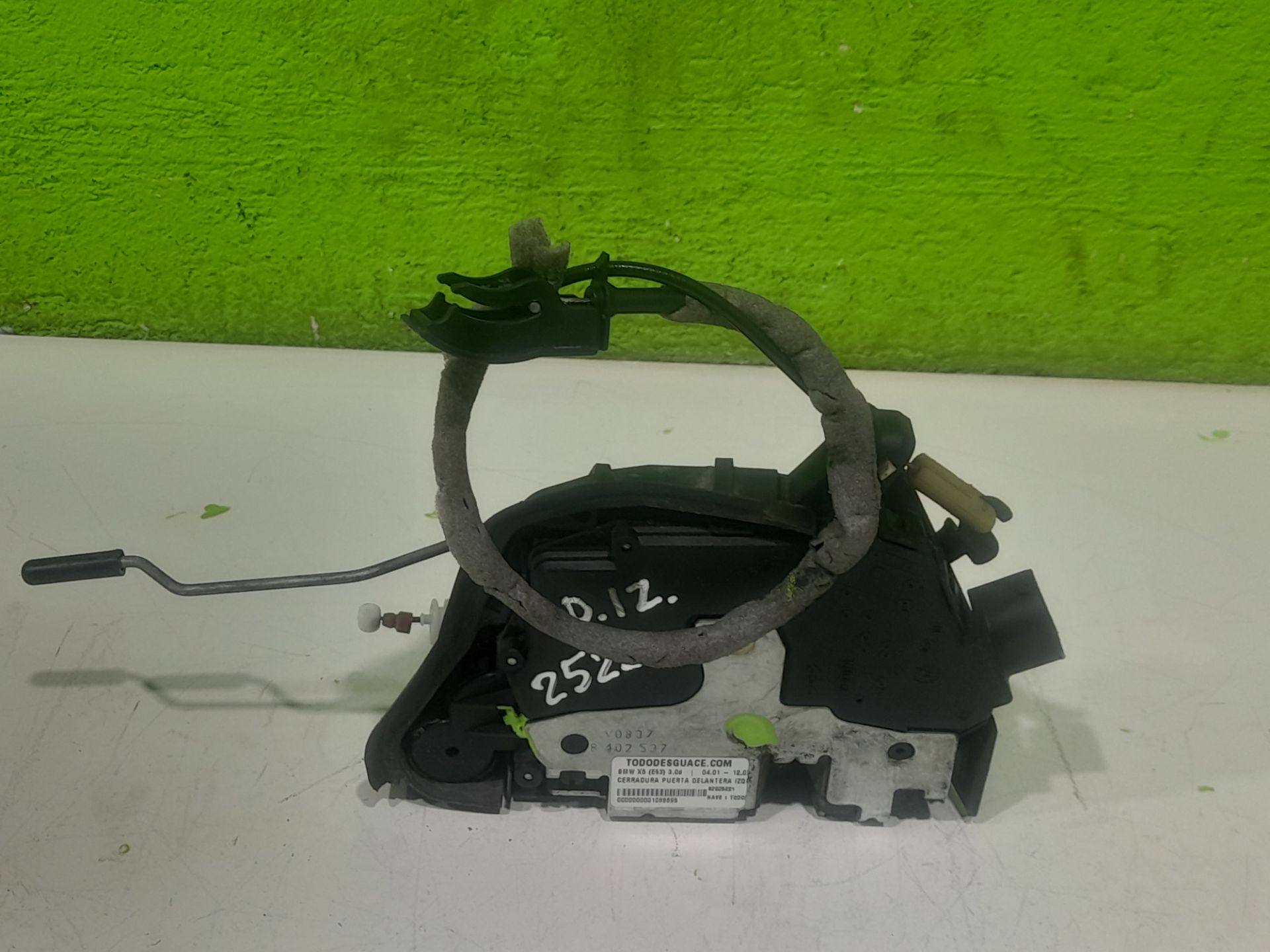 Cerradura puerta delantera izquierda bmw serie x5 (e53) 3.0d