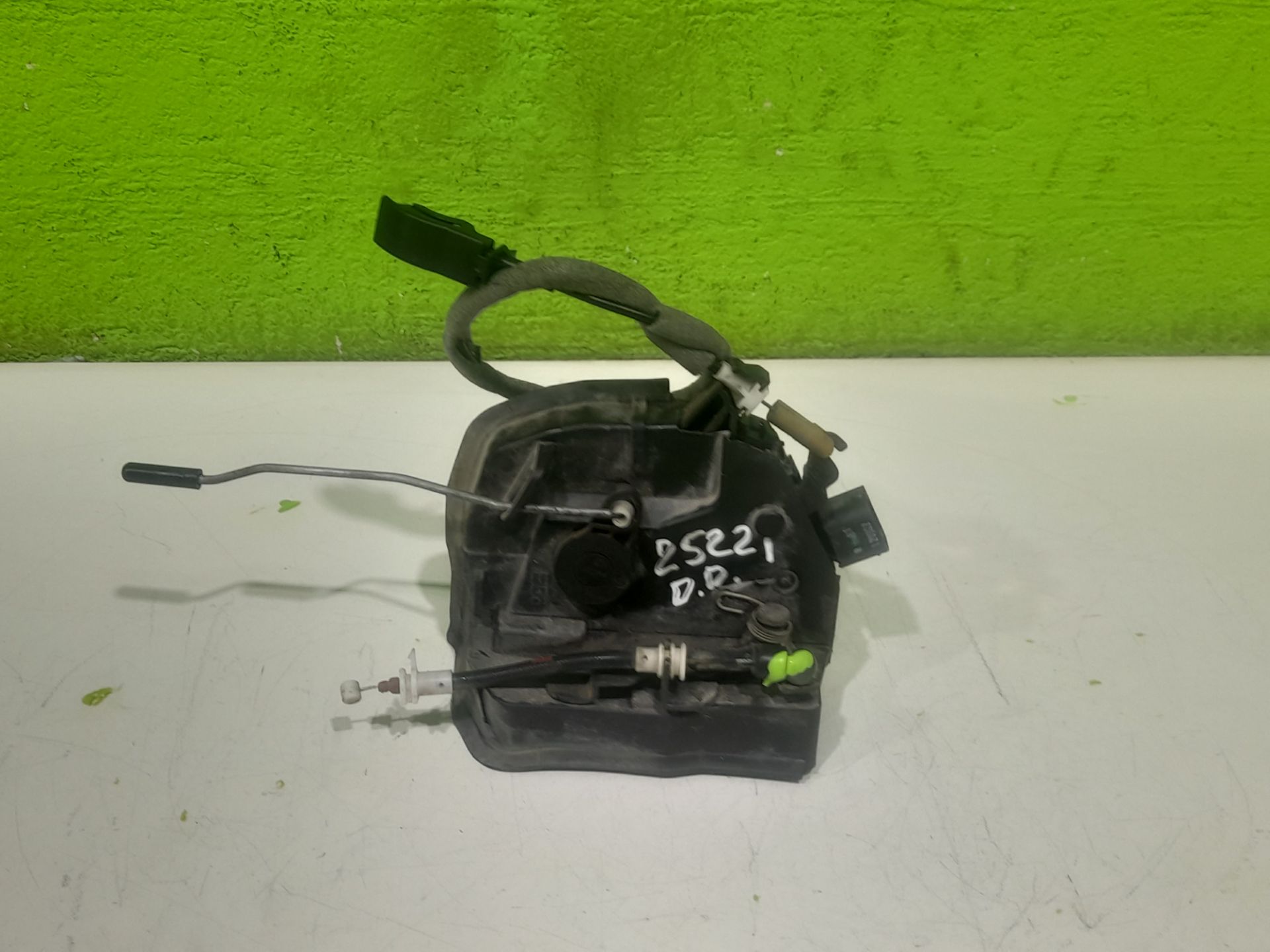 Cerradura puerta delantera derecha bmw serie x5 (e53) 3.0d