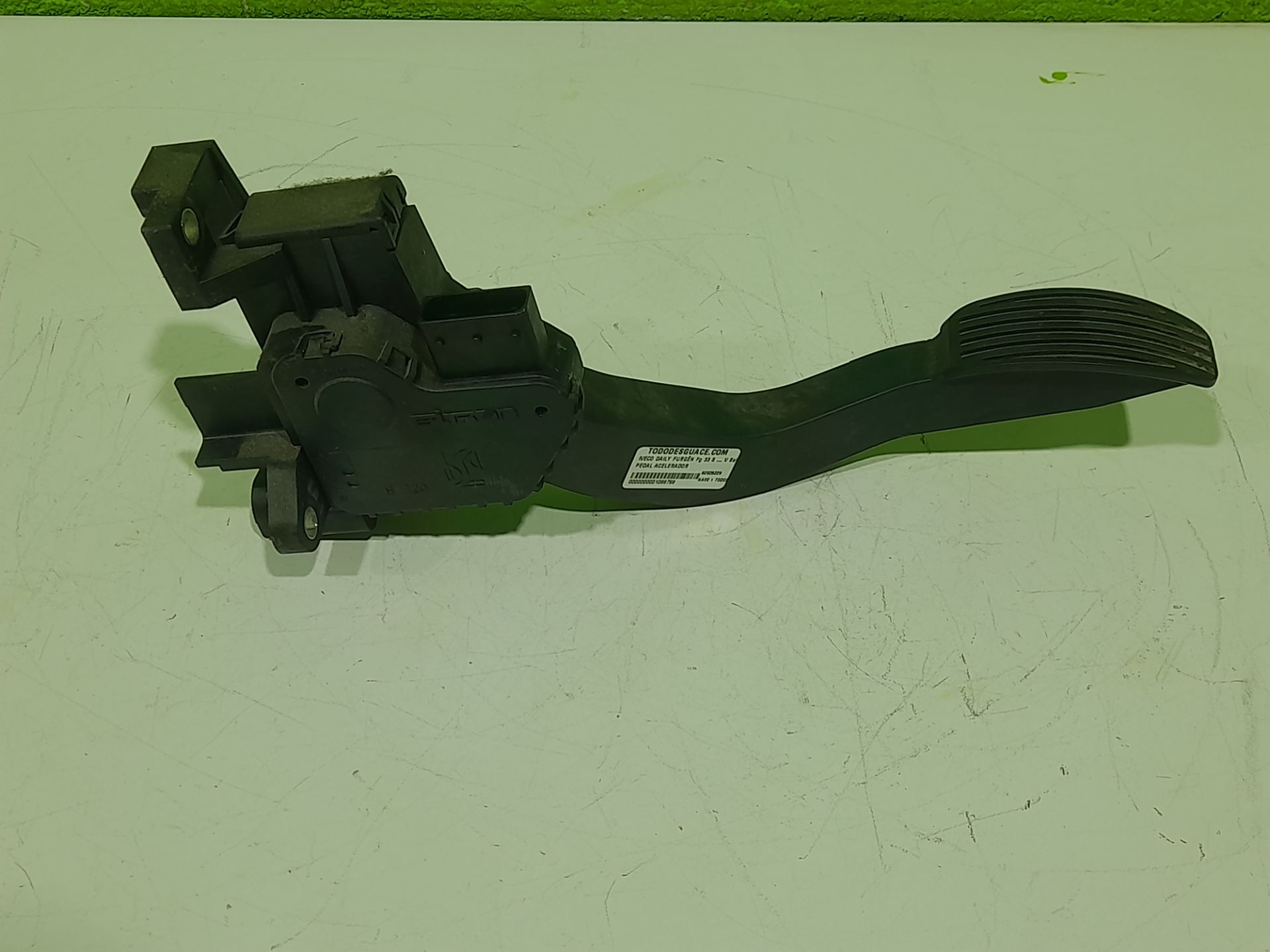 Pedal acelerador fg 33 s ... v batalla 3000