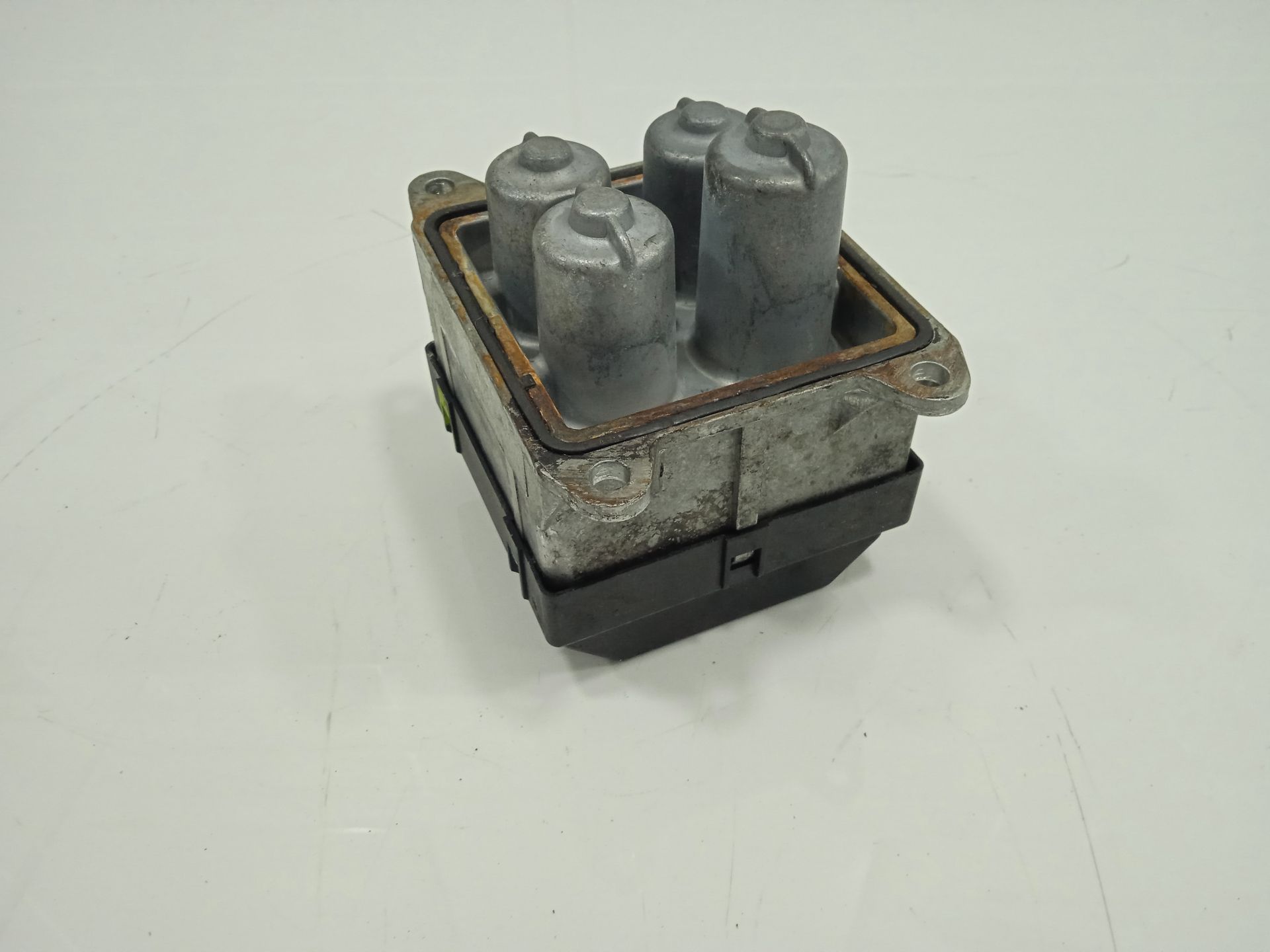 Caja precalentamiento renault  no identificado