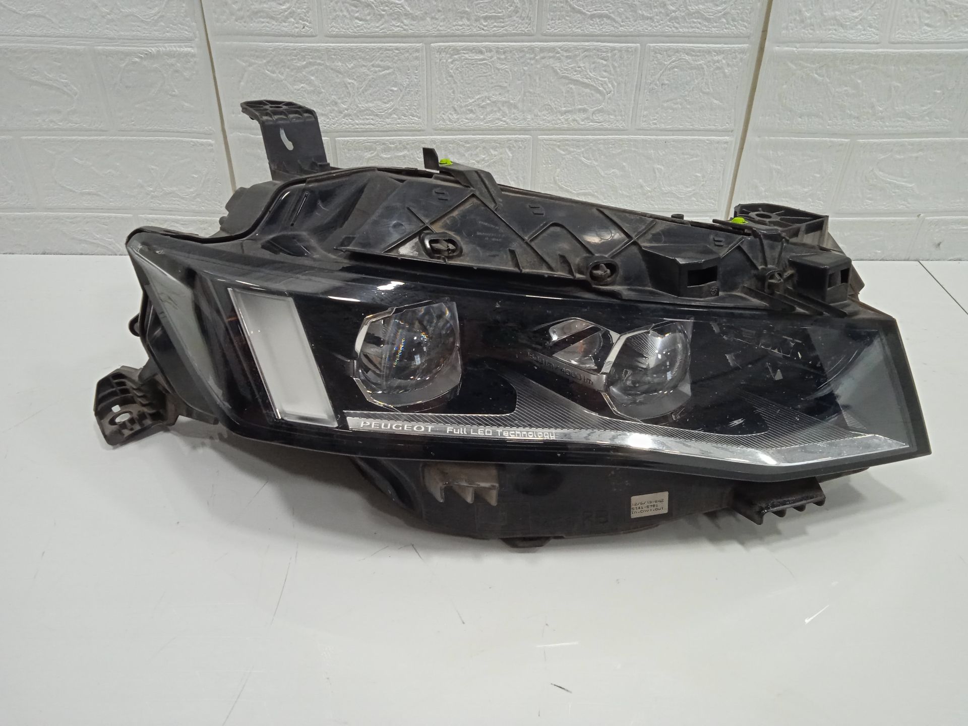 Faro derecho peugeot 508 sw allure pack