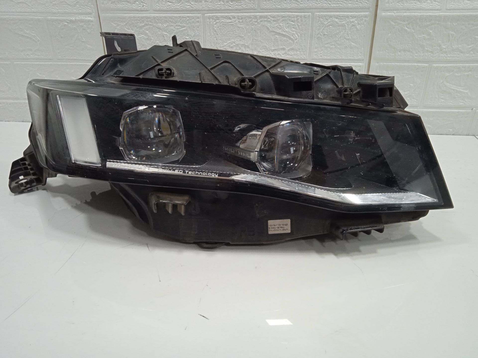 Faro derecho peugeot 508 sw allure pack