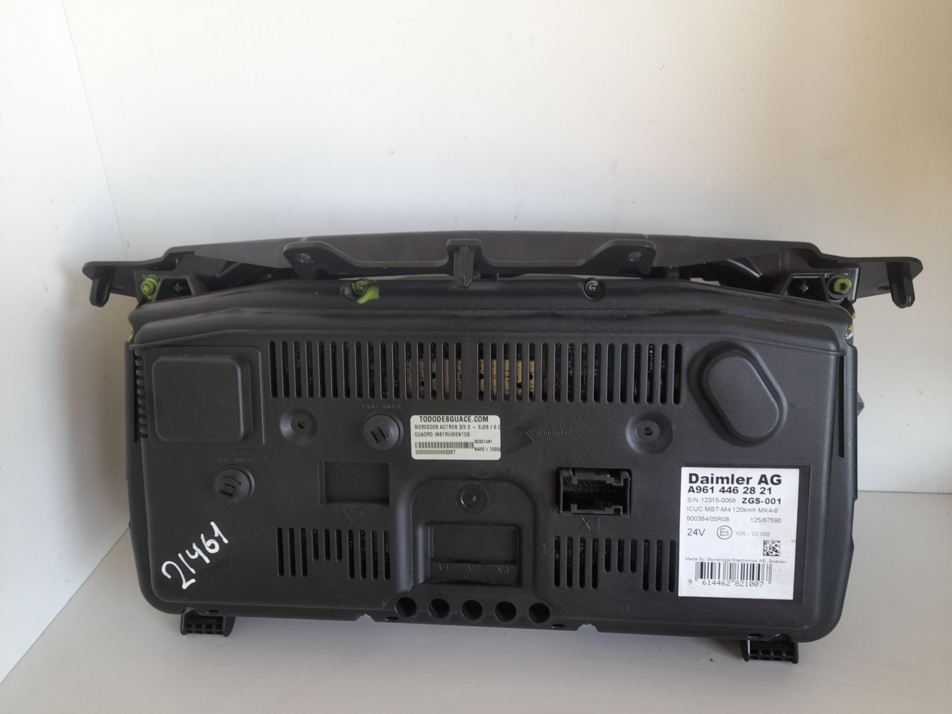 Cuadro instrumentos mercedes-benz actros 23 6-cil. 2-ejes bm 93024 (2003) 