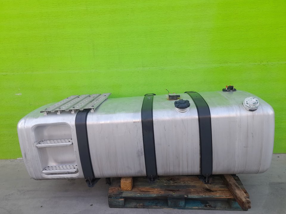 Deposito combustible mercedes-benz actros 5 sm-fahrerhaus 2-achser bm 963 fg 18xx 4x2 l om471 m classics