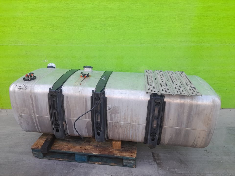 Deposito combustible mercedes-benz actros 5 sm-fahrerhaus 2-achser bm 963 fg 18xx 4x2 l om471 m classics