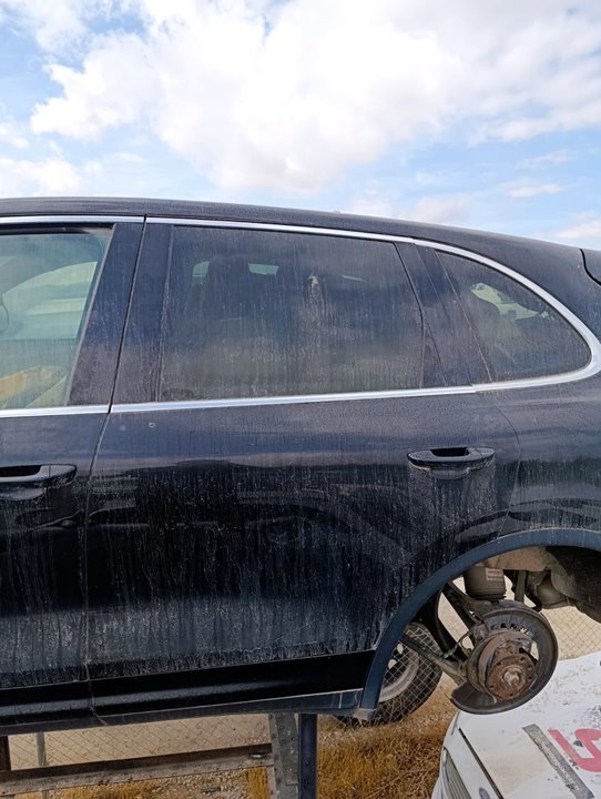 Puerta trasera izquierda porsche cayenne (tipo 92a) diesel