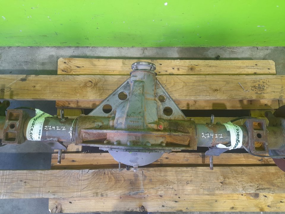 Puente trasero iveco  no identificado
