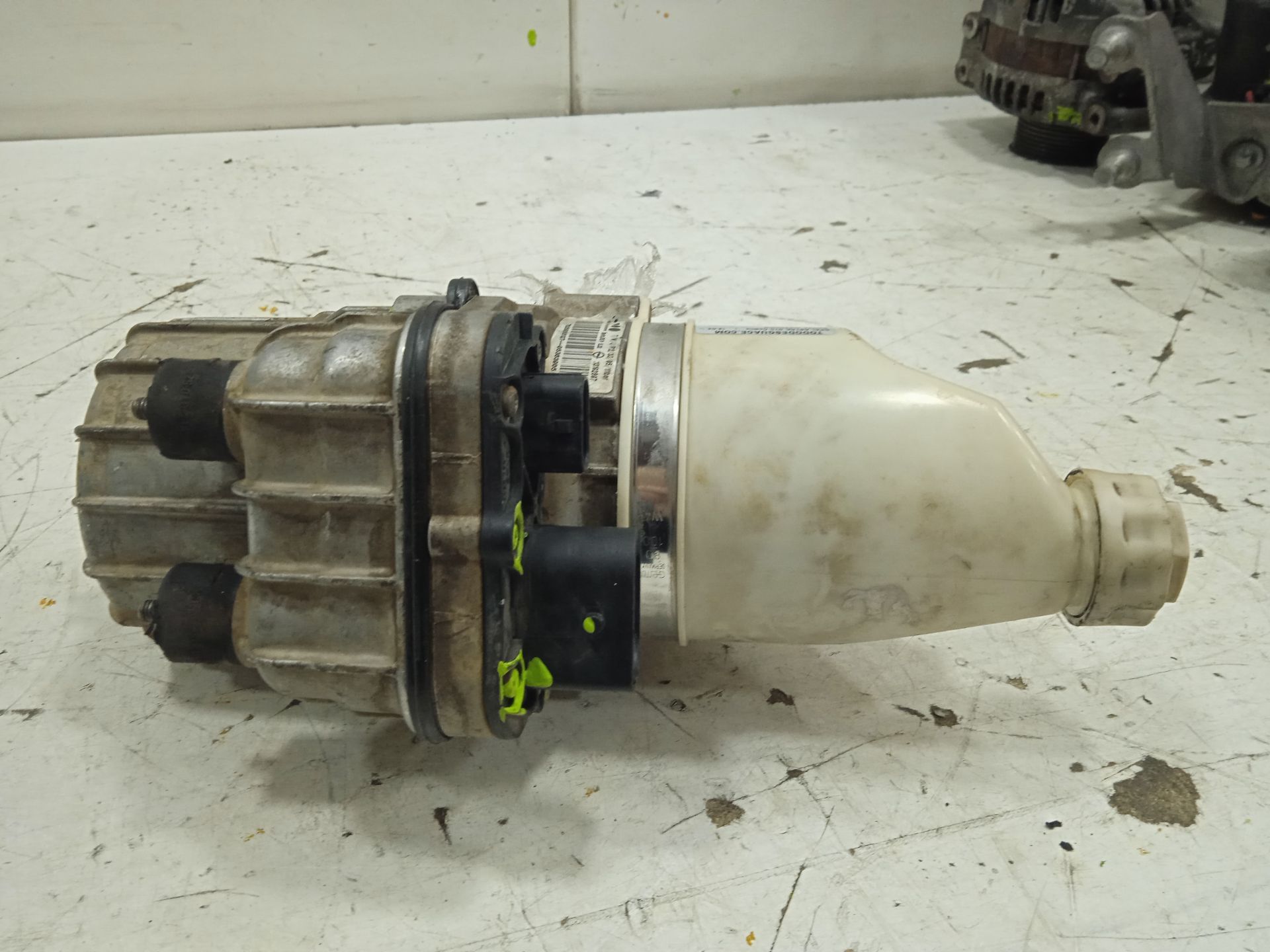 Bomba direccion opel astra h gtc cosmo