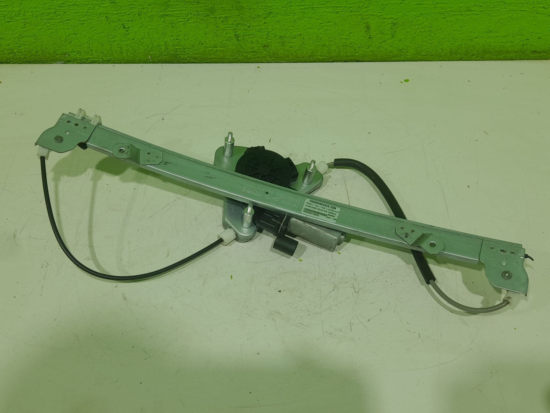 Elevalunas delantero derecho renault clio ii fase ii (bcb0) authentique