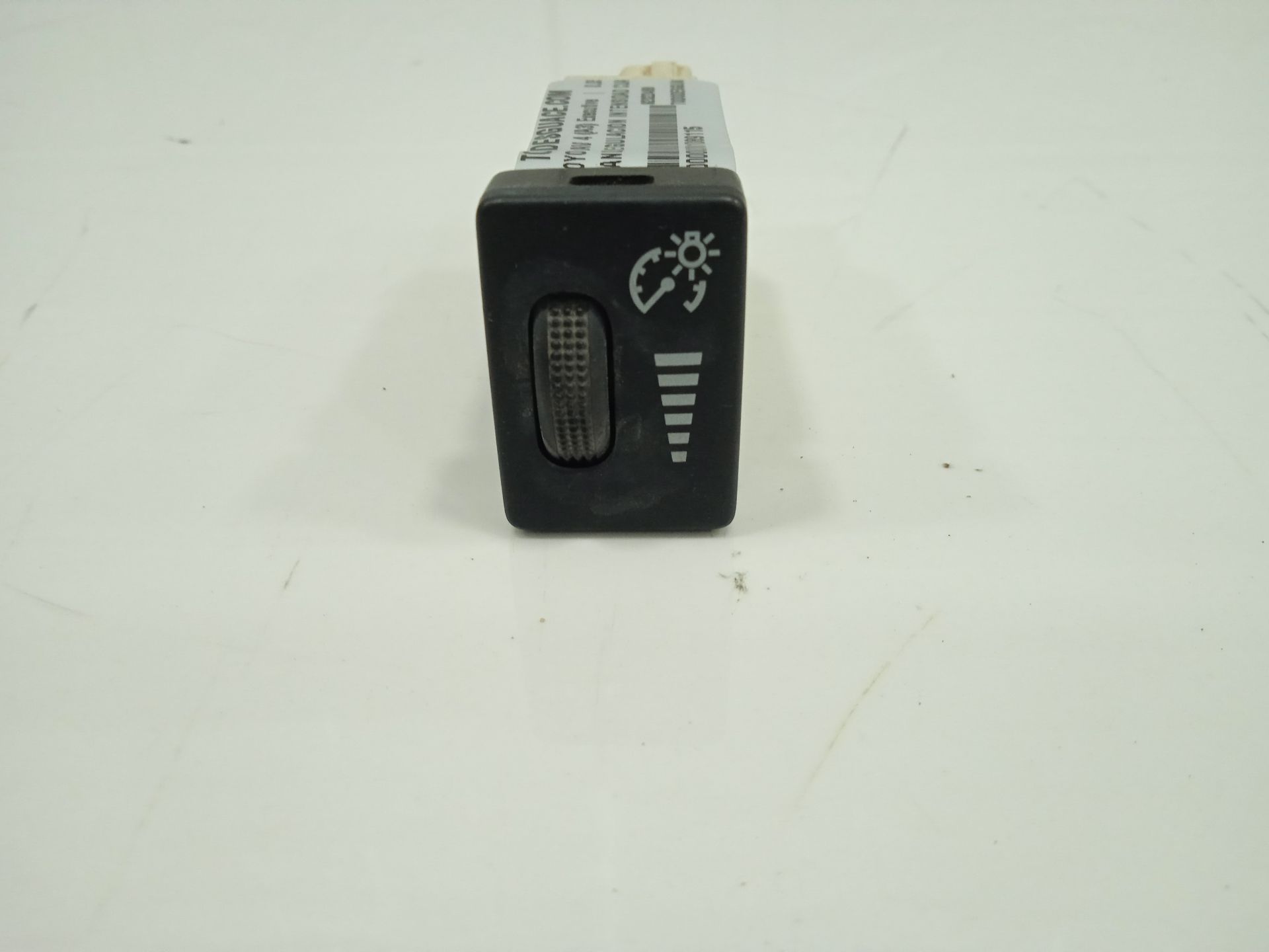 Mando regulacion intensidad cuadro toyota rav4 (a3) executive