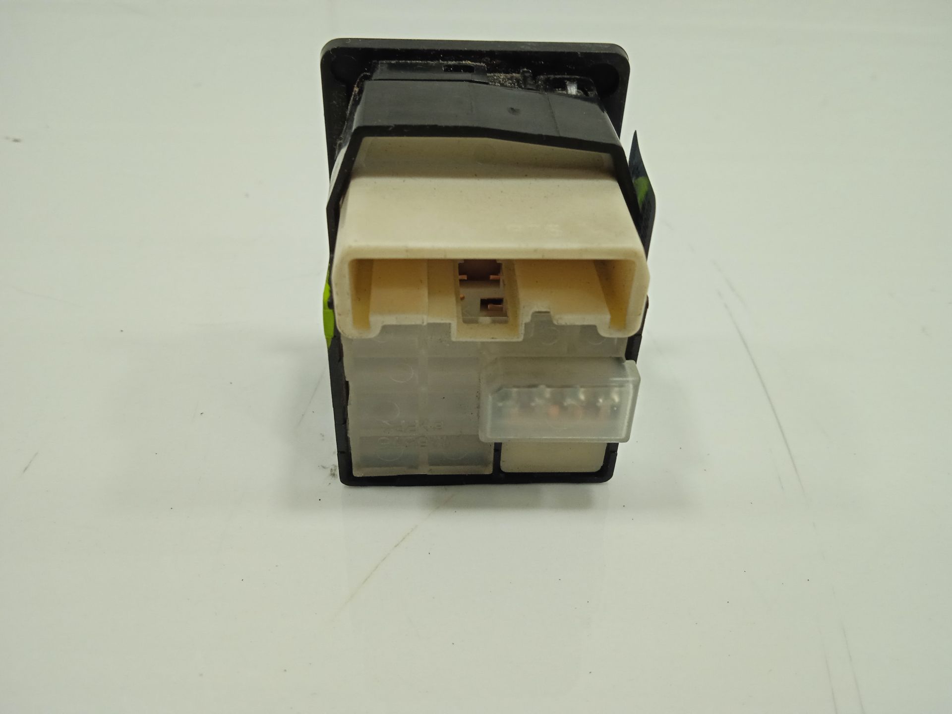 Mando retrovisor toyota rav4 (a3) executive