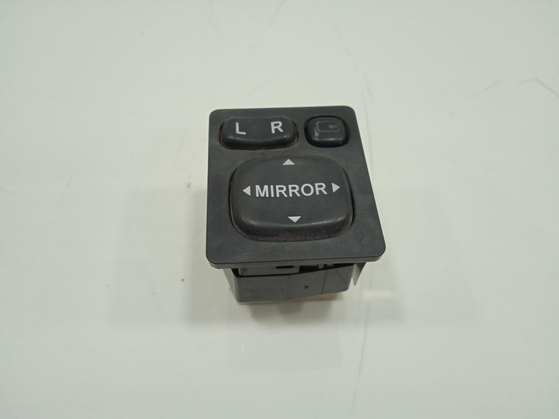 Mando retrovisor toyota rav4 (a3) executive