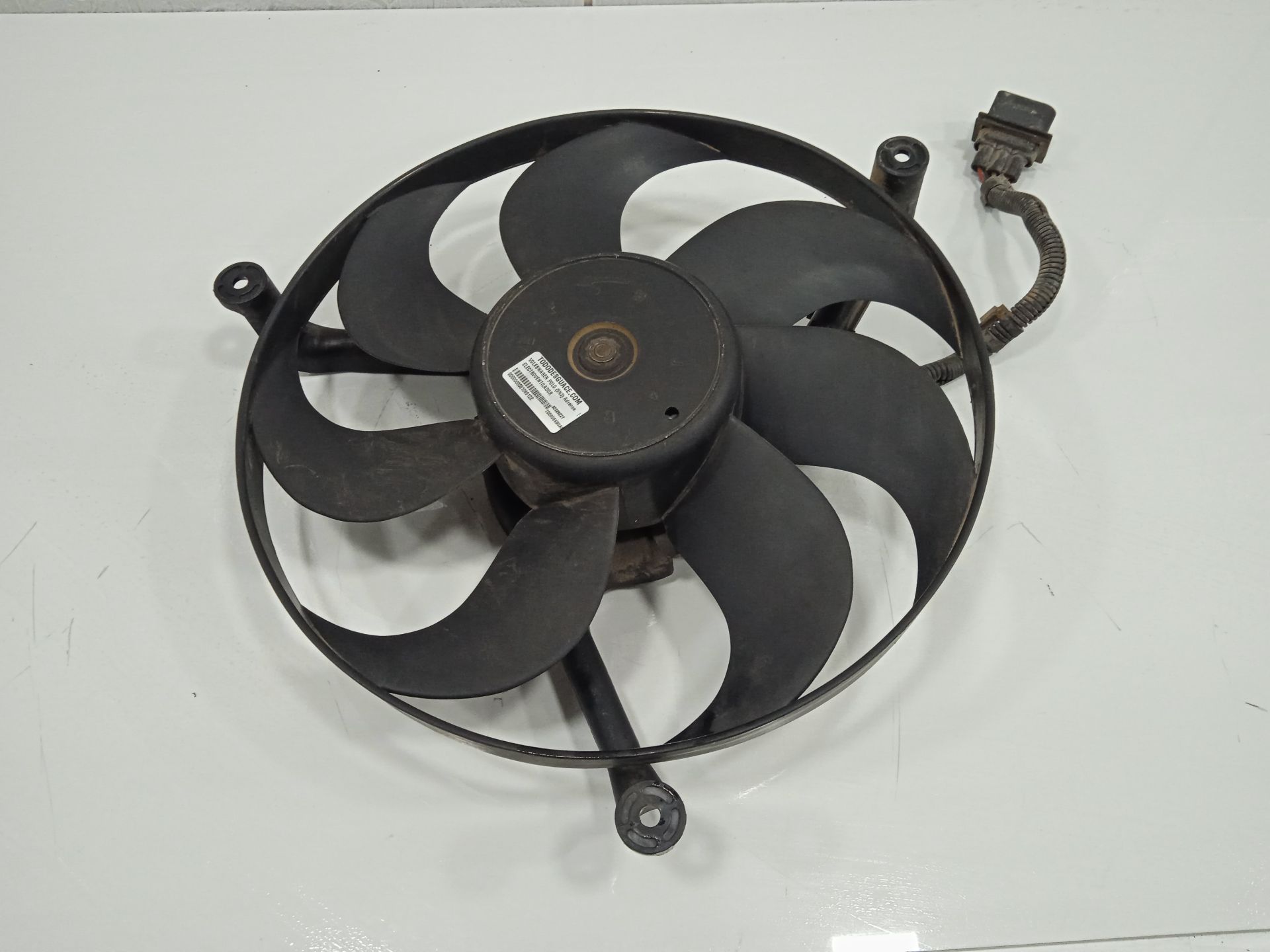 Electroventilador volkswagen polo iv (9n3) advance