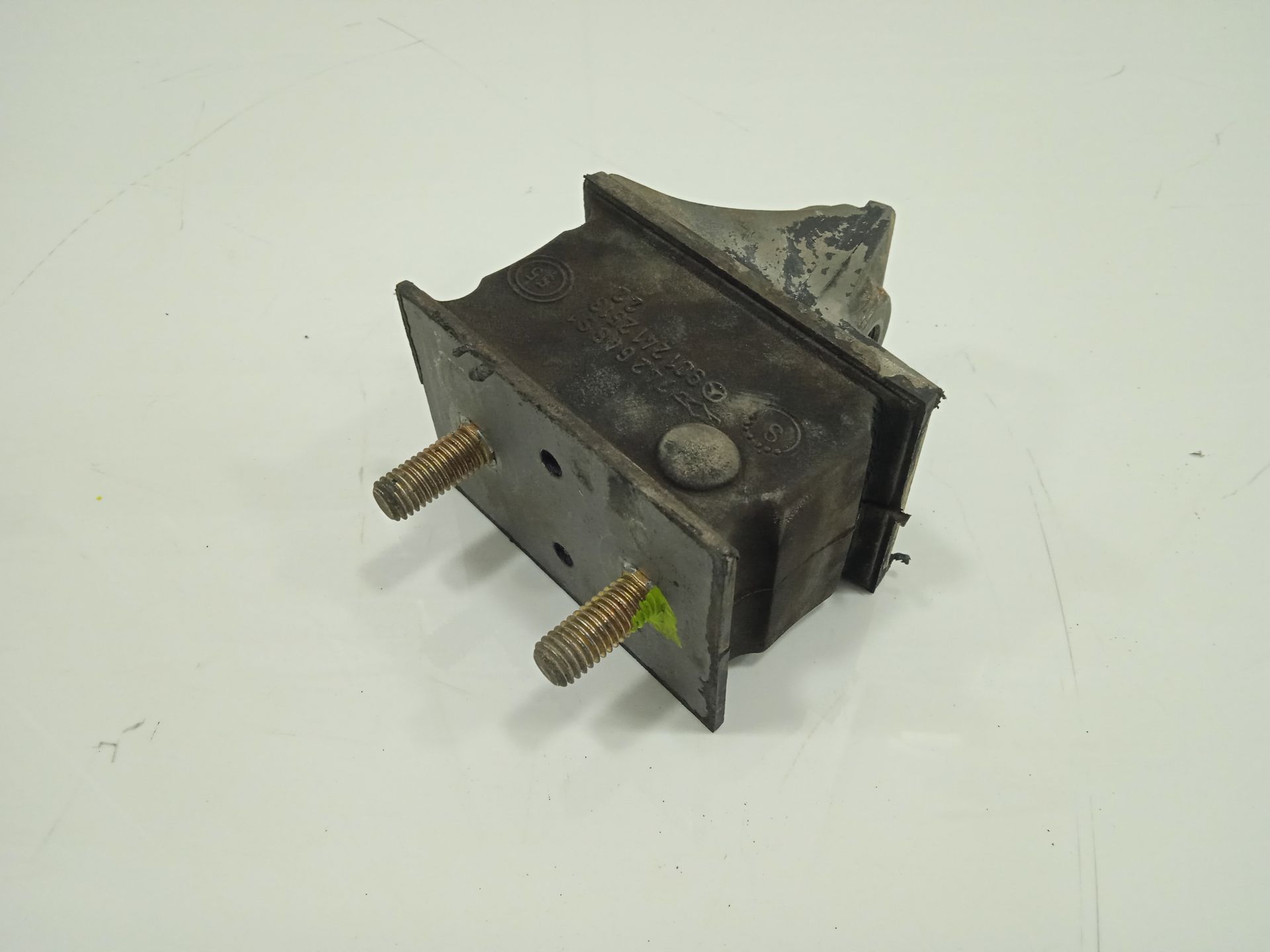 Soporte motor mercedes-benz vario (t2w) bm 667668670 (1996) 