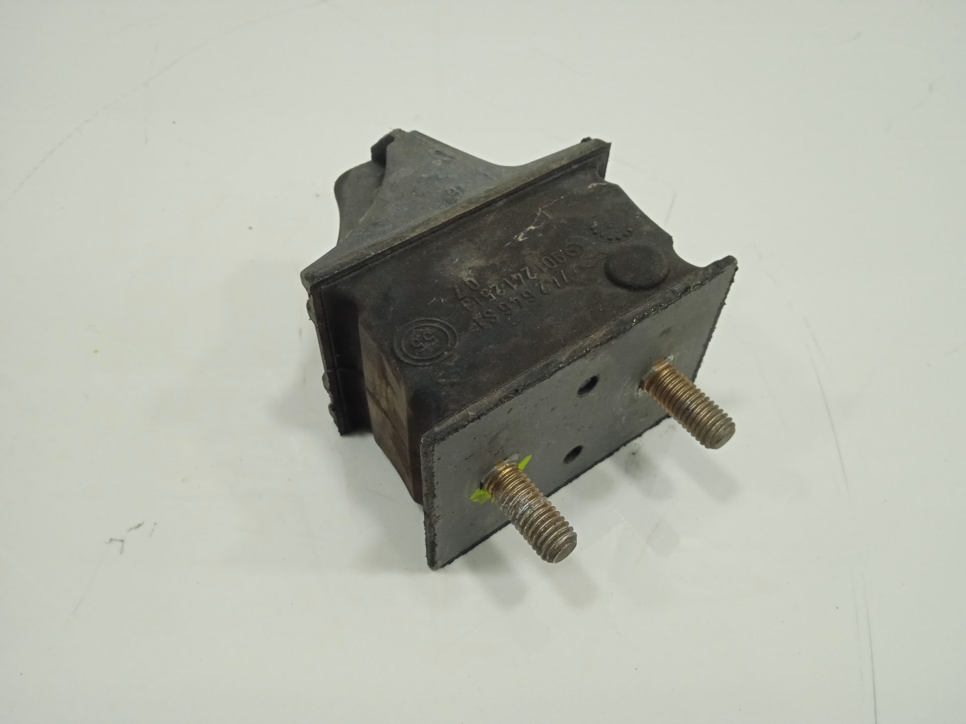 Soporte motor mercedes-benz vario (t2w) bm 667668670 (1996) 