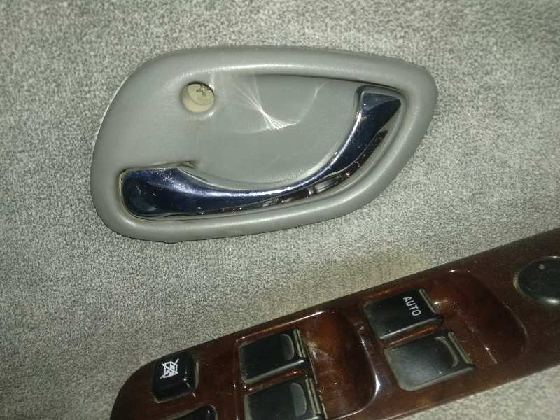  maneta interior delantera izquierda   suzuki vitara se/sv (et) 2.0 hdi largo mizuno-golf 2.0 turbodiesel cat