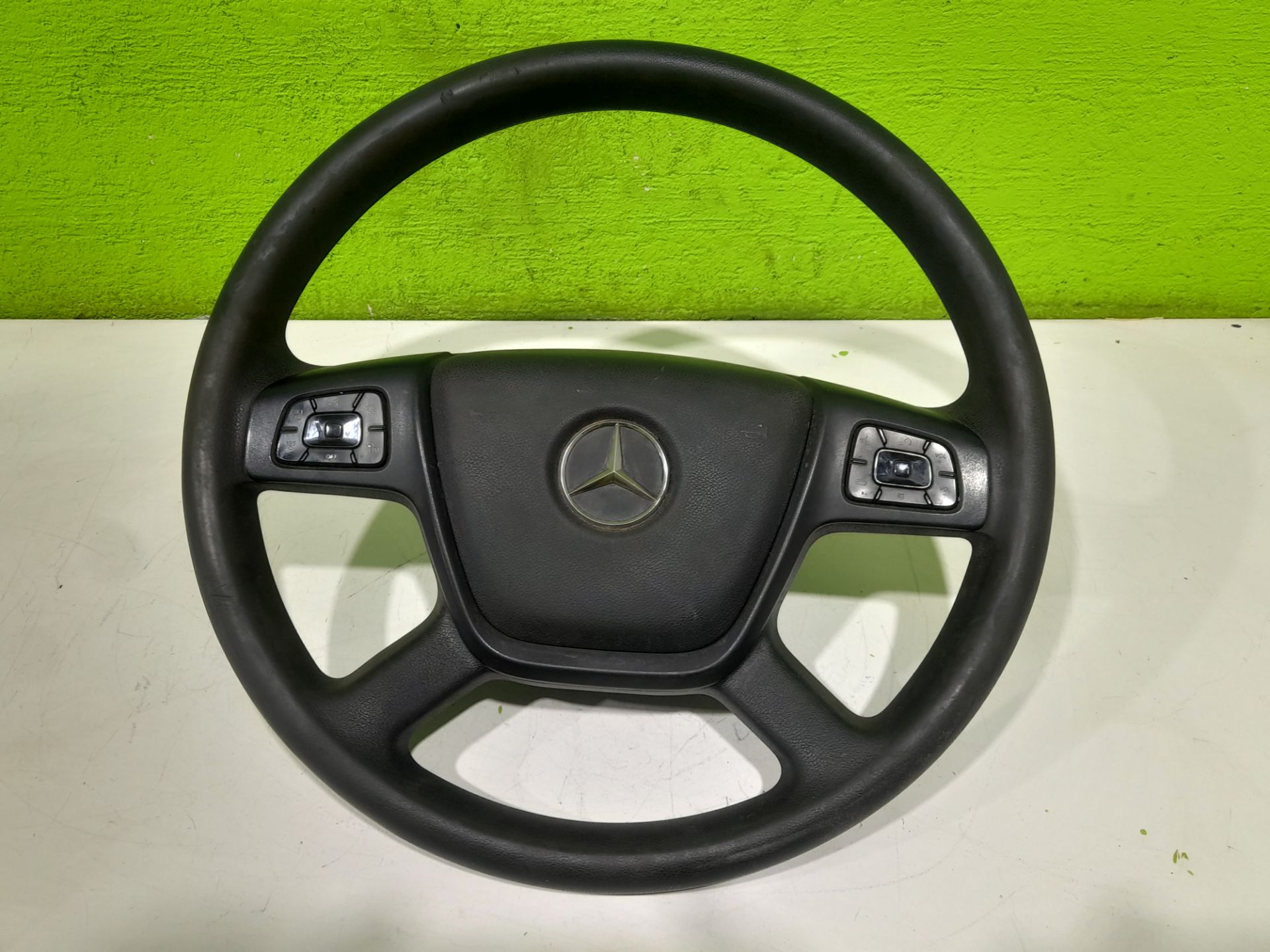 Volante mercedes-benz actros 5 sm-fahrerhaus 2-achser bm 963 fg 18xx 4x2 l om471 m classics