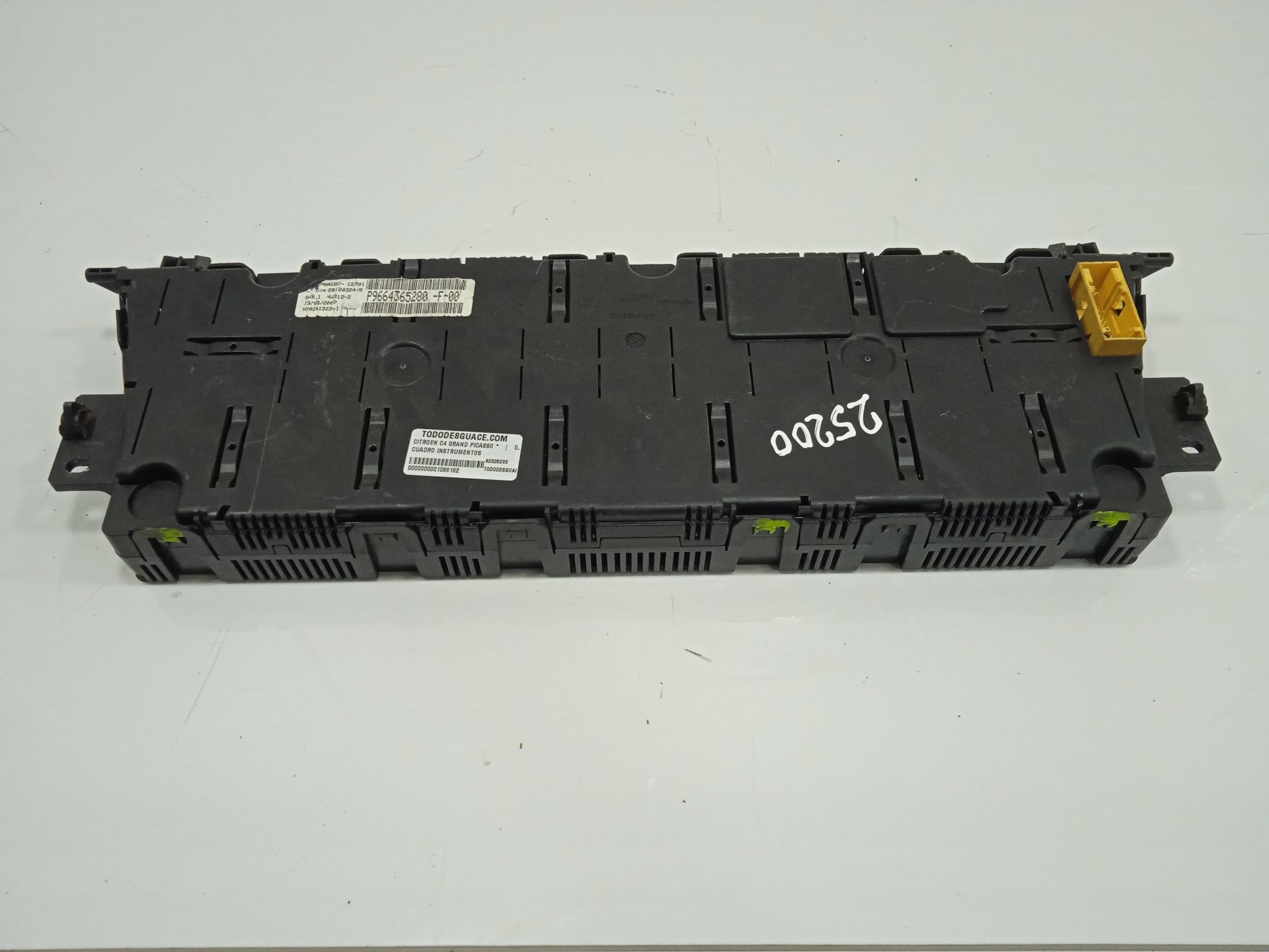 Cuadro instrumentos citroen grand c4 picasso 