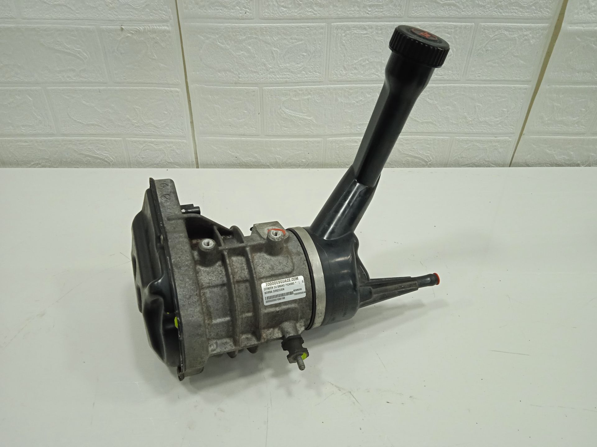 Bomba direccion citroen grand c4 picasso 