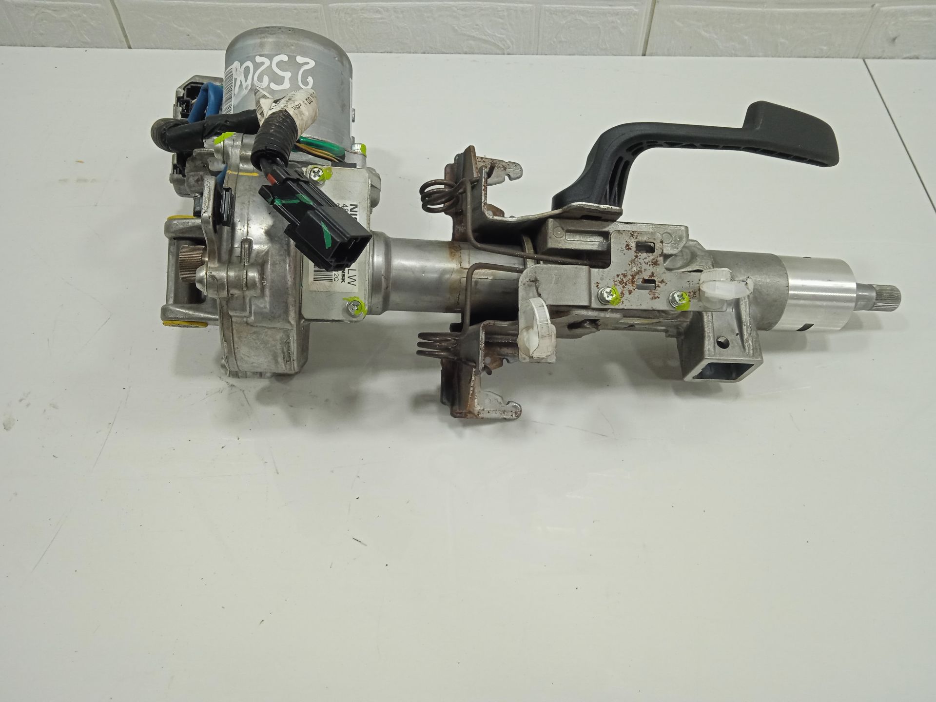 Columna direccion nissan micra (k14) acenta