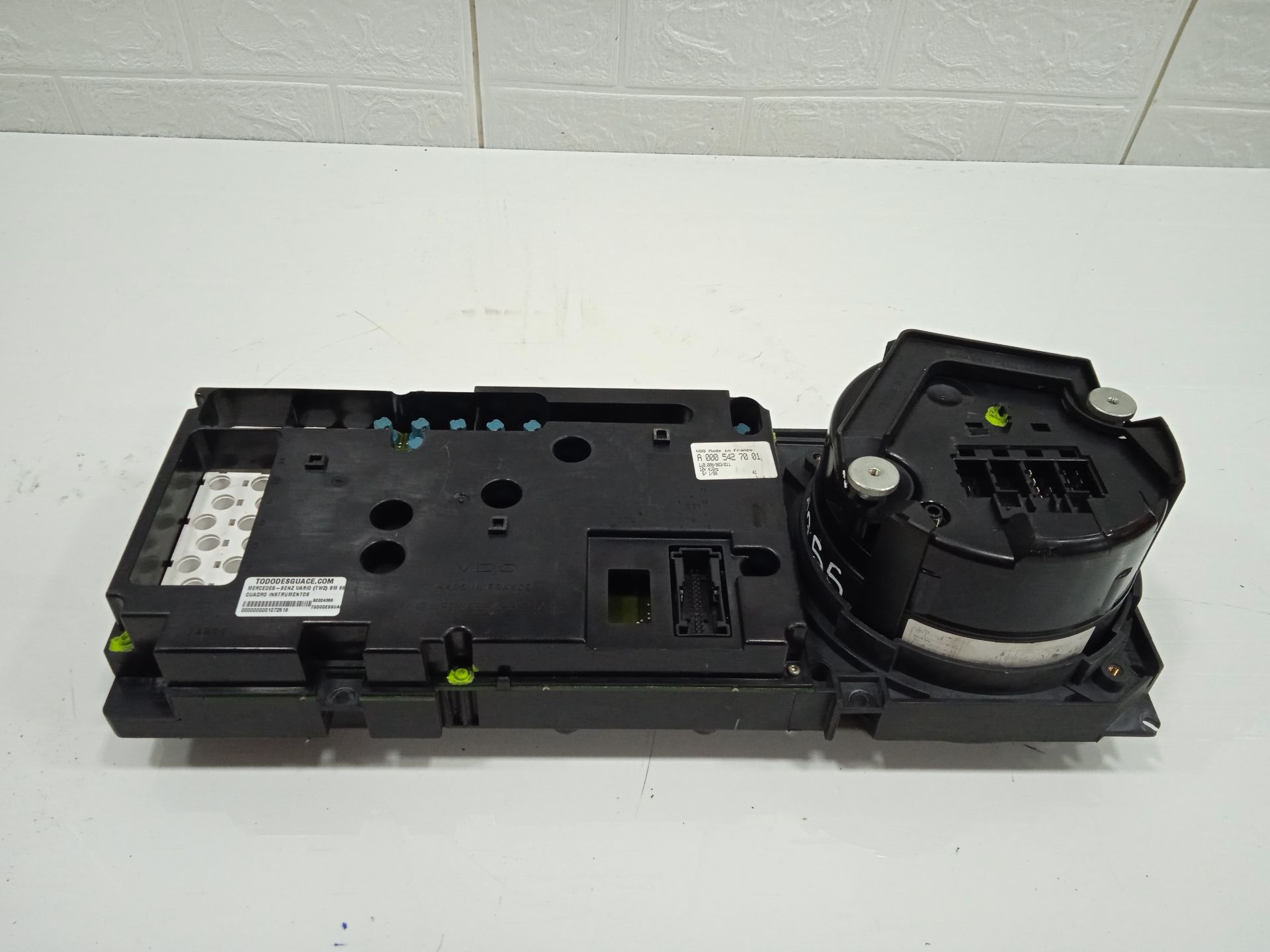 Cuadro instrumentos mercedes-benz vario (t2w) bm 668670 (1996) prdk 614 d  om 904 la cabina d