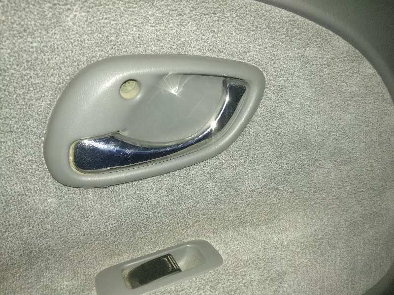  maneta interior trasera izquierda   suzuki vitara se/sv (et) 2.0 hdi largo mizuno-golf 2.0 turbodiesel cat