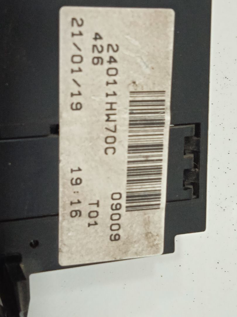 No identificado nissan micra (k14) acenta