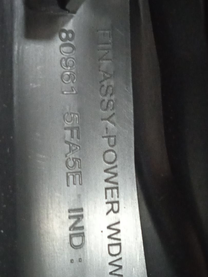 Mando elevalunas delantero izquierdo nissan micra (k14) acenta