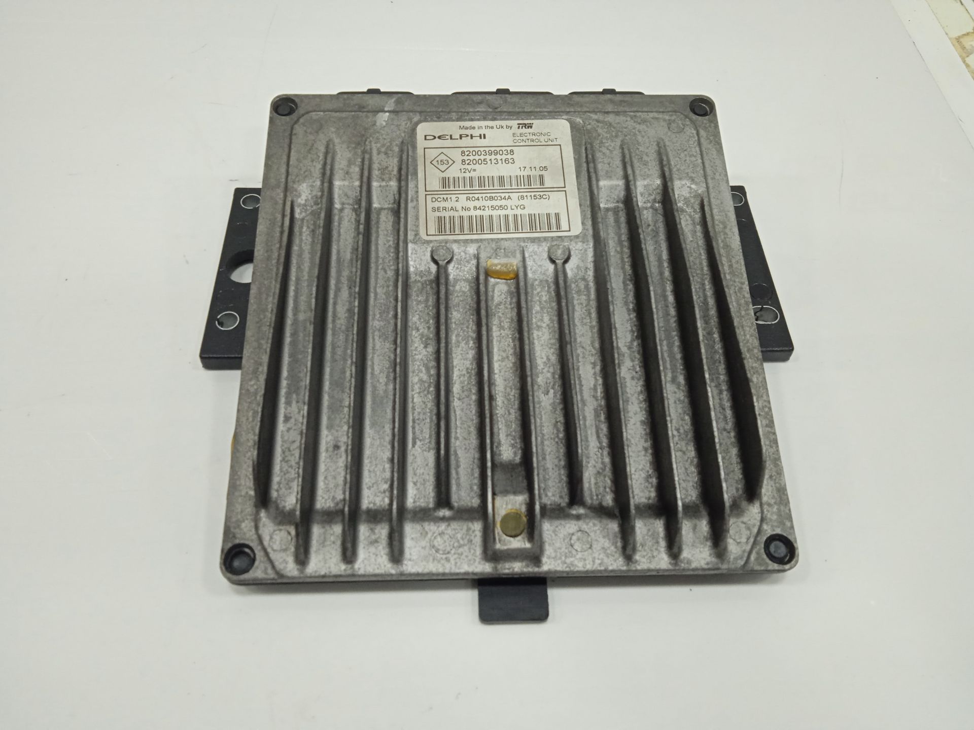 Centralita motor uce renault clio iii confort dynamique